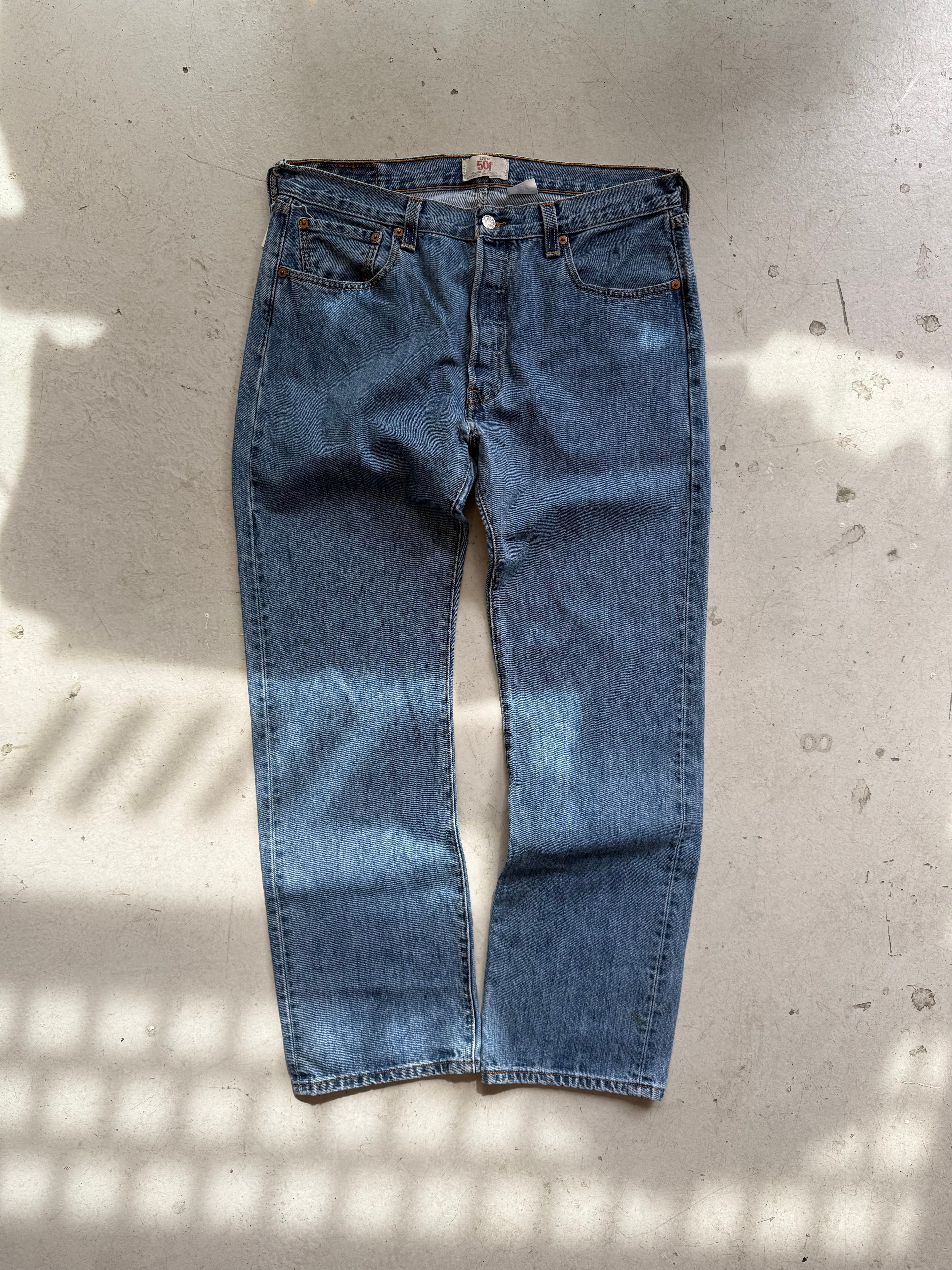 Levi’s 501 vintage jeans W34/L30 – klassisk straight fit denim blå 90’erne