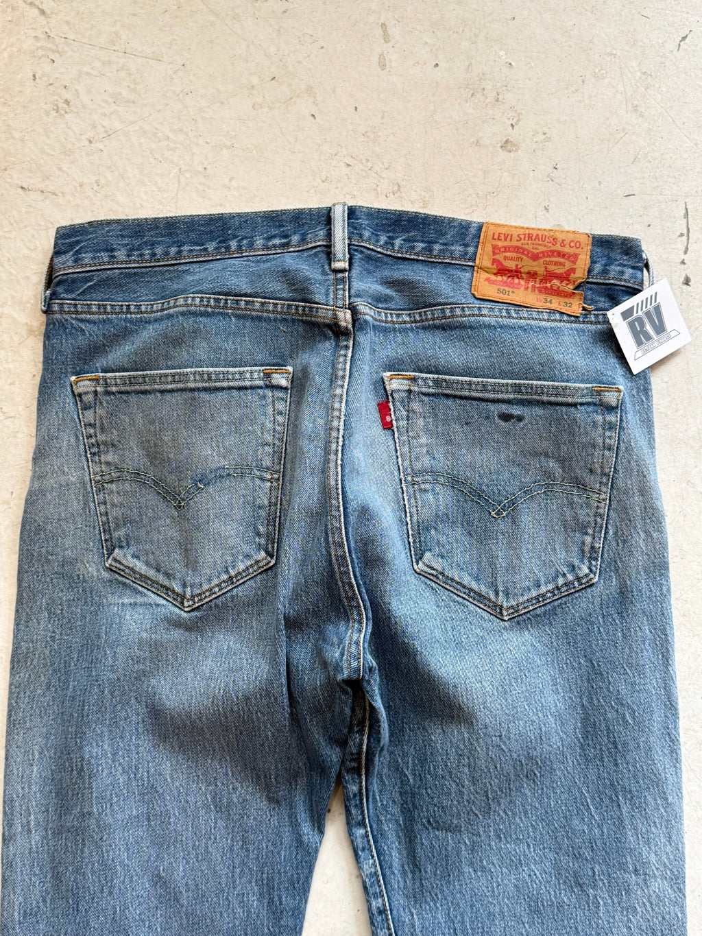 Levi’s 501 vintage jeans W34/L32 – klassisk straight fit denim blå 90’erne - Re:Junk Vintage