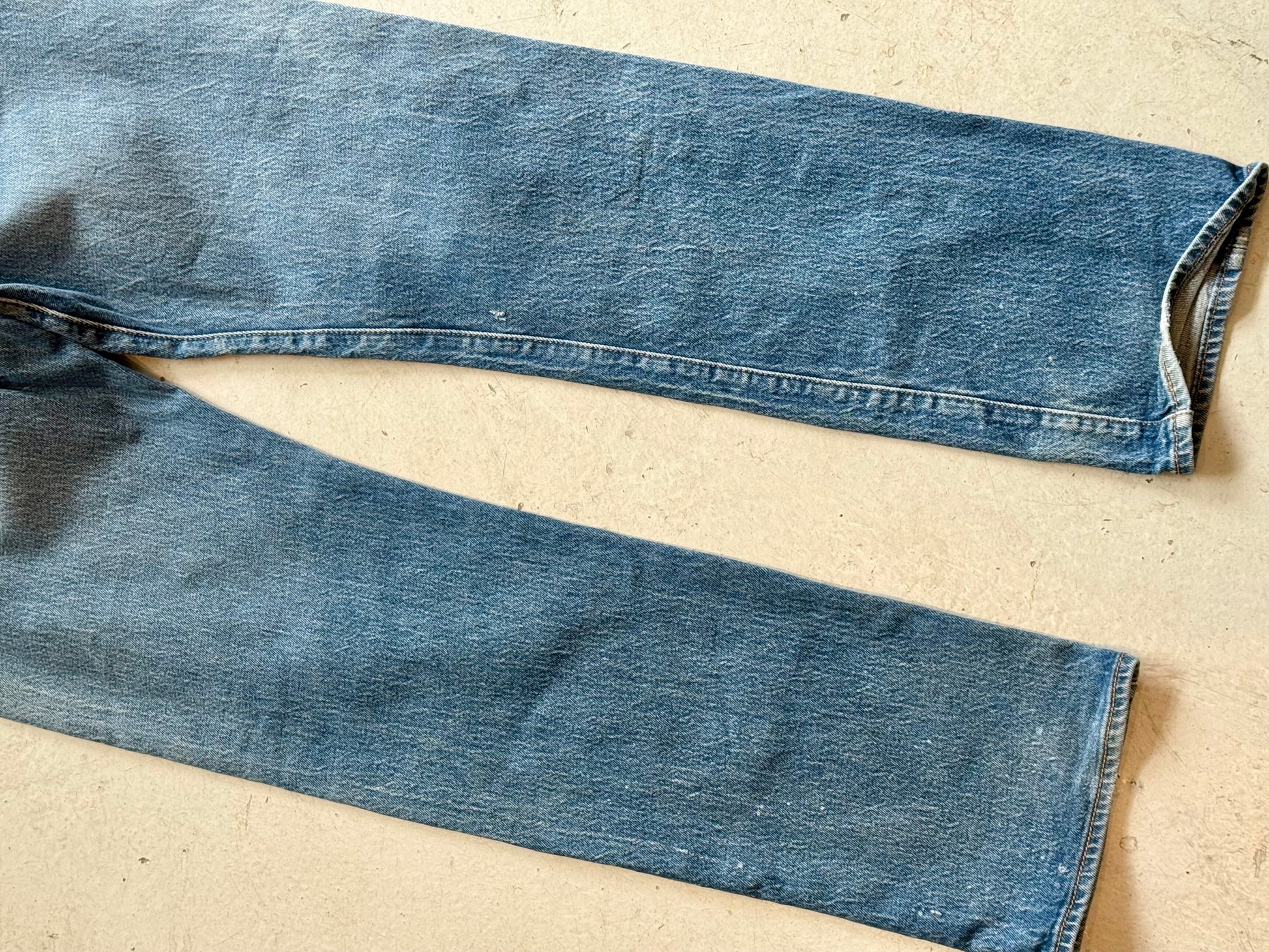 Levi’s 501 vintage jeans W34/L32 – klassisk straight fit denim blå 90’erne - Re:Junk Vintage