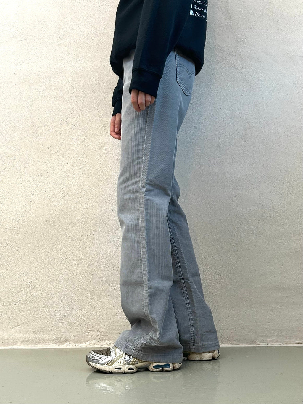 Levi's Fløjls Grå - W26/L34 - Re:Junk Vintage