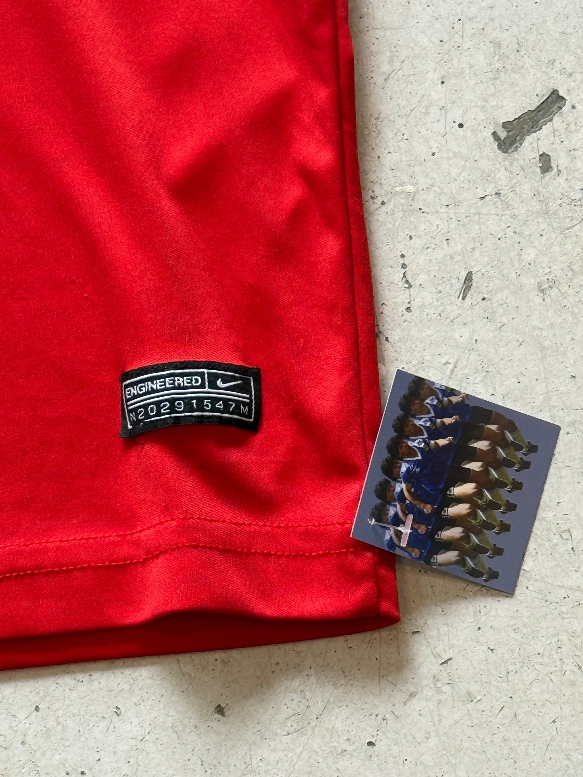 Liverpool Secondhand Fodboldtrøje – 2022/2023 - Medium - Re:Junk Vintage