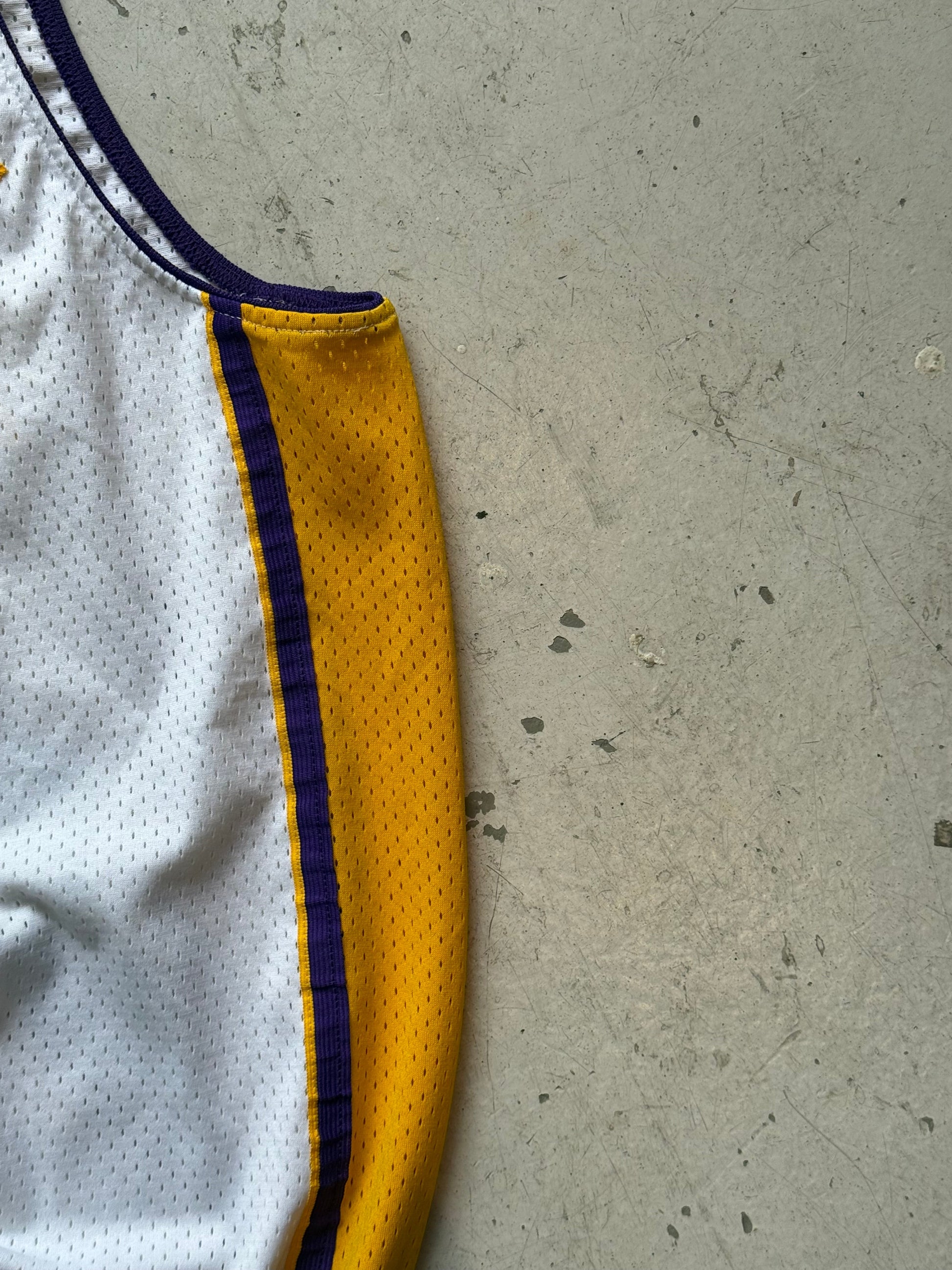 Los Angeles Lakers vintage NBA basketballtrøje – Large - Re:Junk Vintage