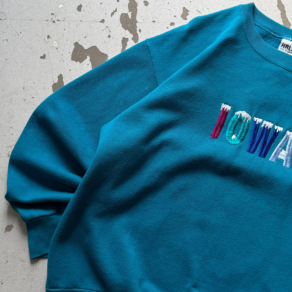 Made in US | Sweatshirt | Turkis | Medium - Re:Junk Vintage