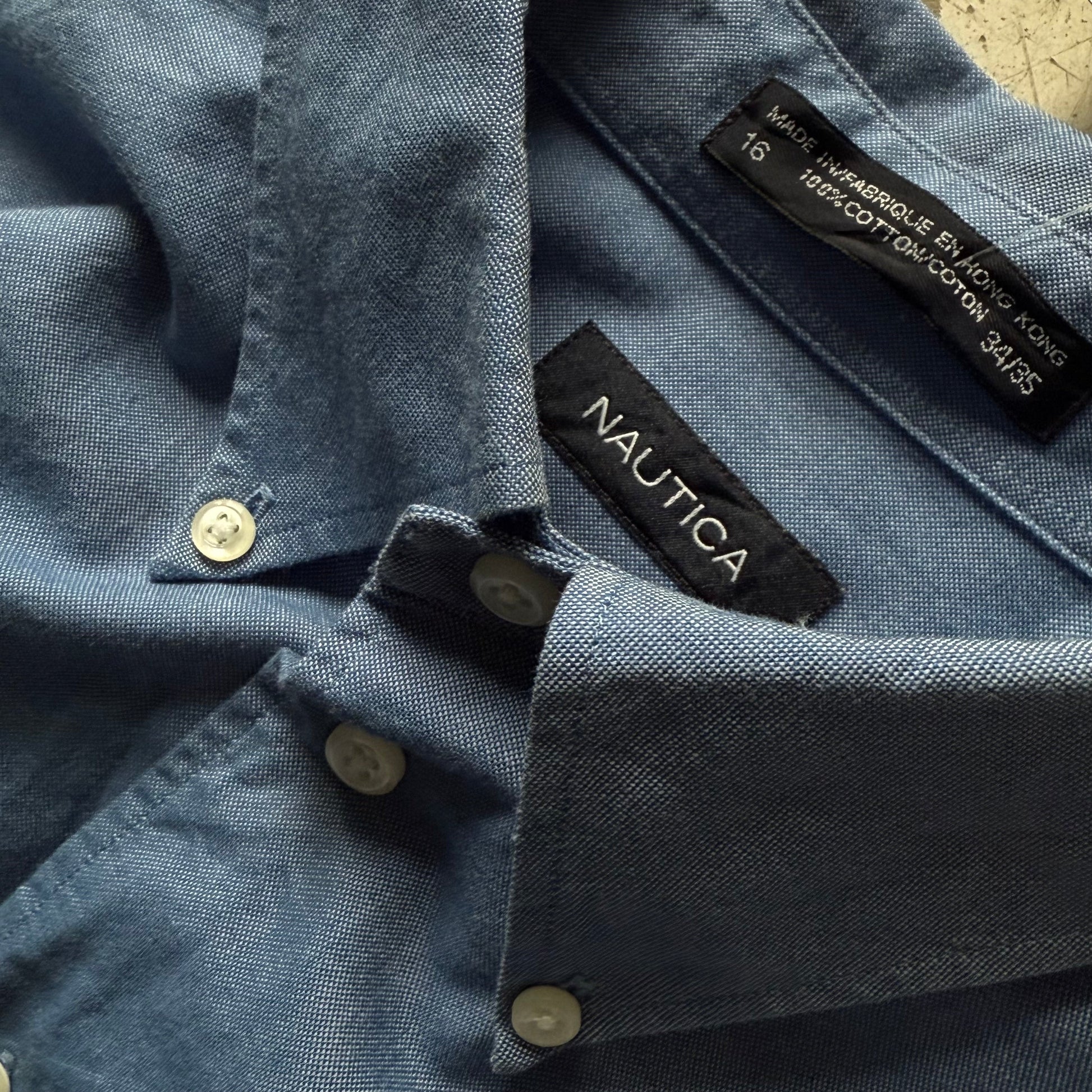 Nautica oxford skjorte – Str. L – Klassisk blå herreskjorte - Re:Junk Vintage