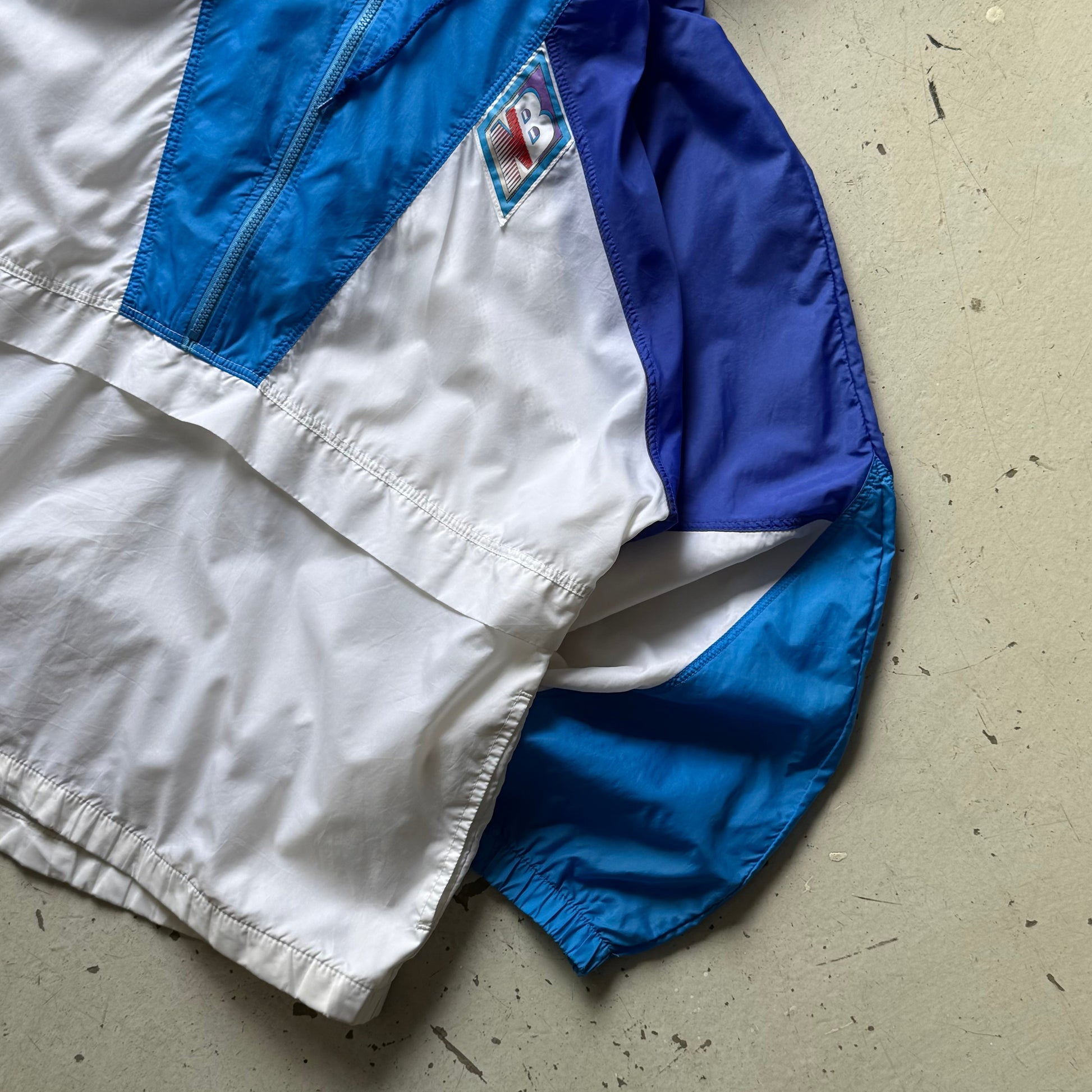 New Balance | anorak jakke | blå/hvid | L - Re:Junk Vintage