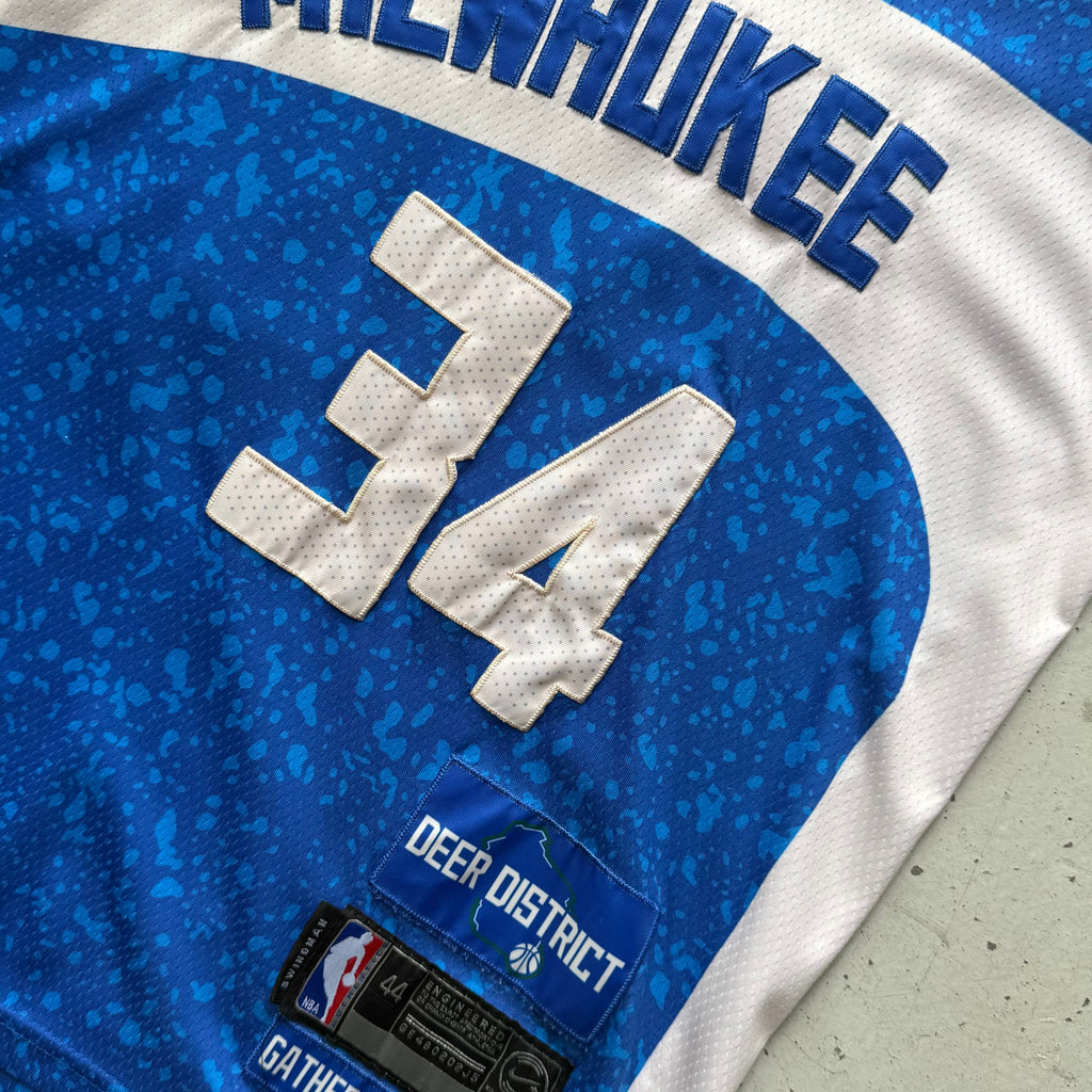 Nike | Antetokounmpo 34 jersey | blå/hvid | M (44) - Re:Junk Vintage
