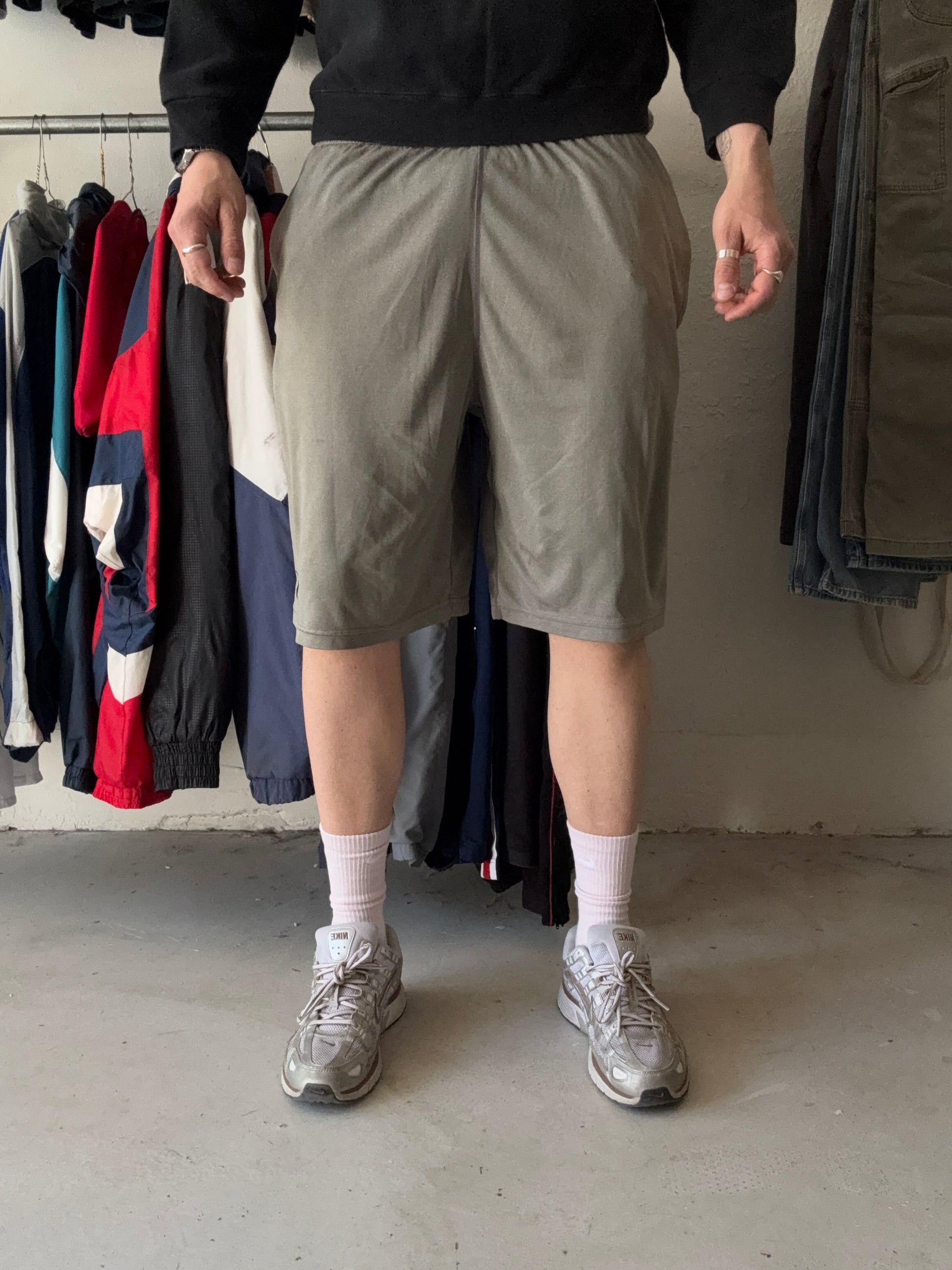 Nike Basketball Shorts - Large - Re:Junk Vintage