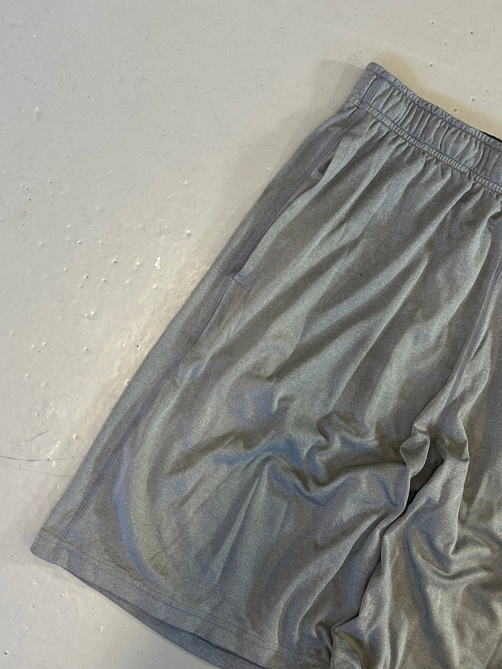 Nike Basketball Shorts - Large - Re:Junk Vintage