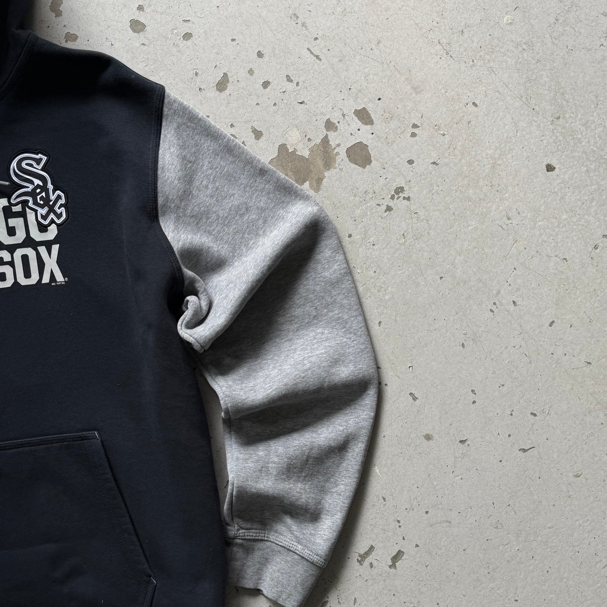 Nike Chicago White Sox Hoodie – Black/Grey Vintage MLB Hoodie (XL) - Re:Junk Vintage