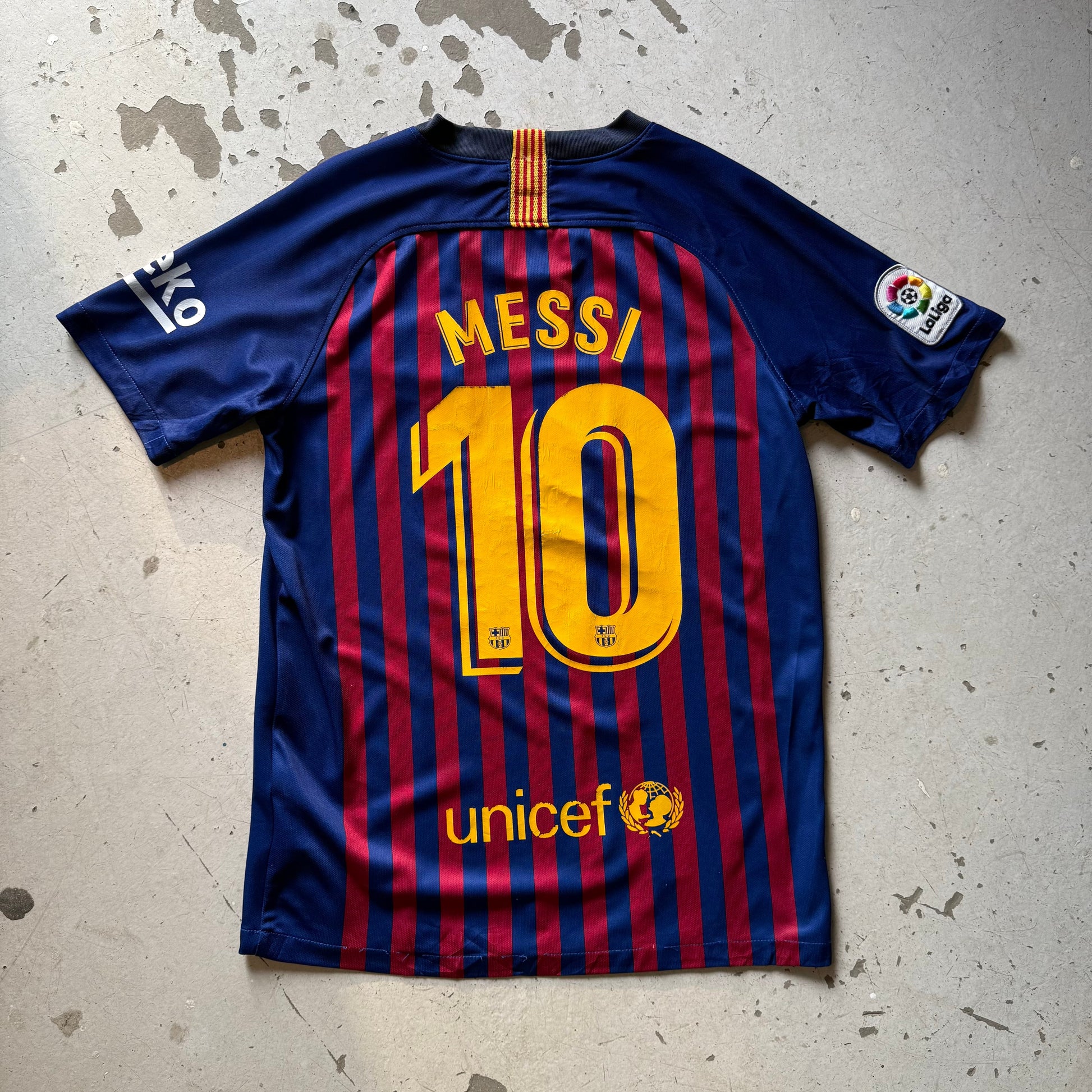 Nike FC Barcelona Messi 10 | Fodboldtrøje | Blå/Rød | Small - Re:Junk Vintage