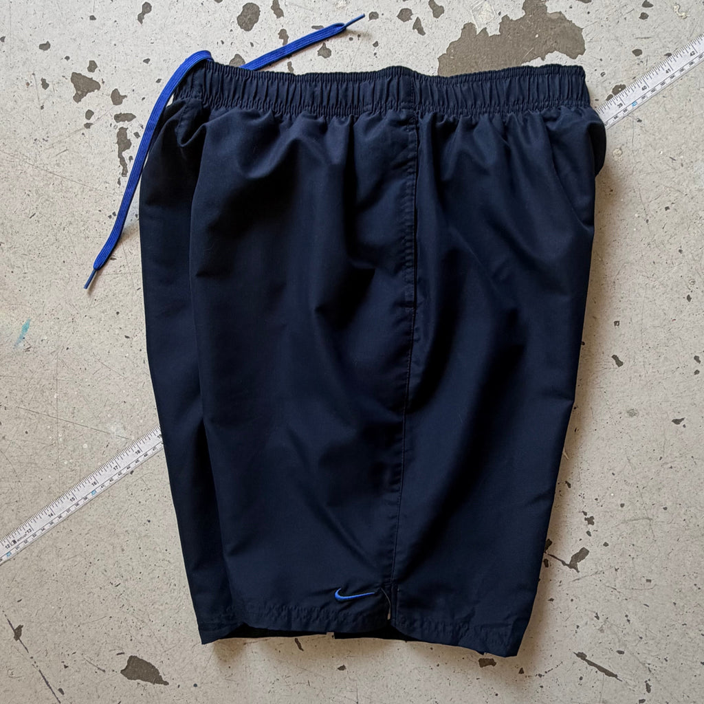 Nike | shorts | navy | Medium - Re:Junk Vintage