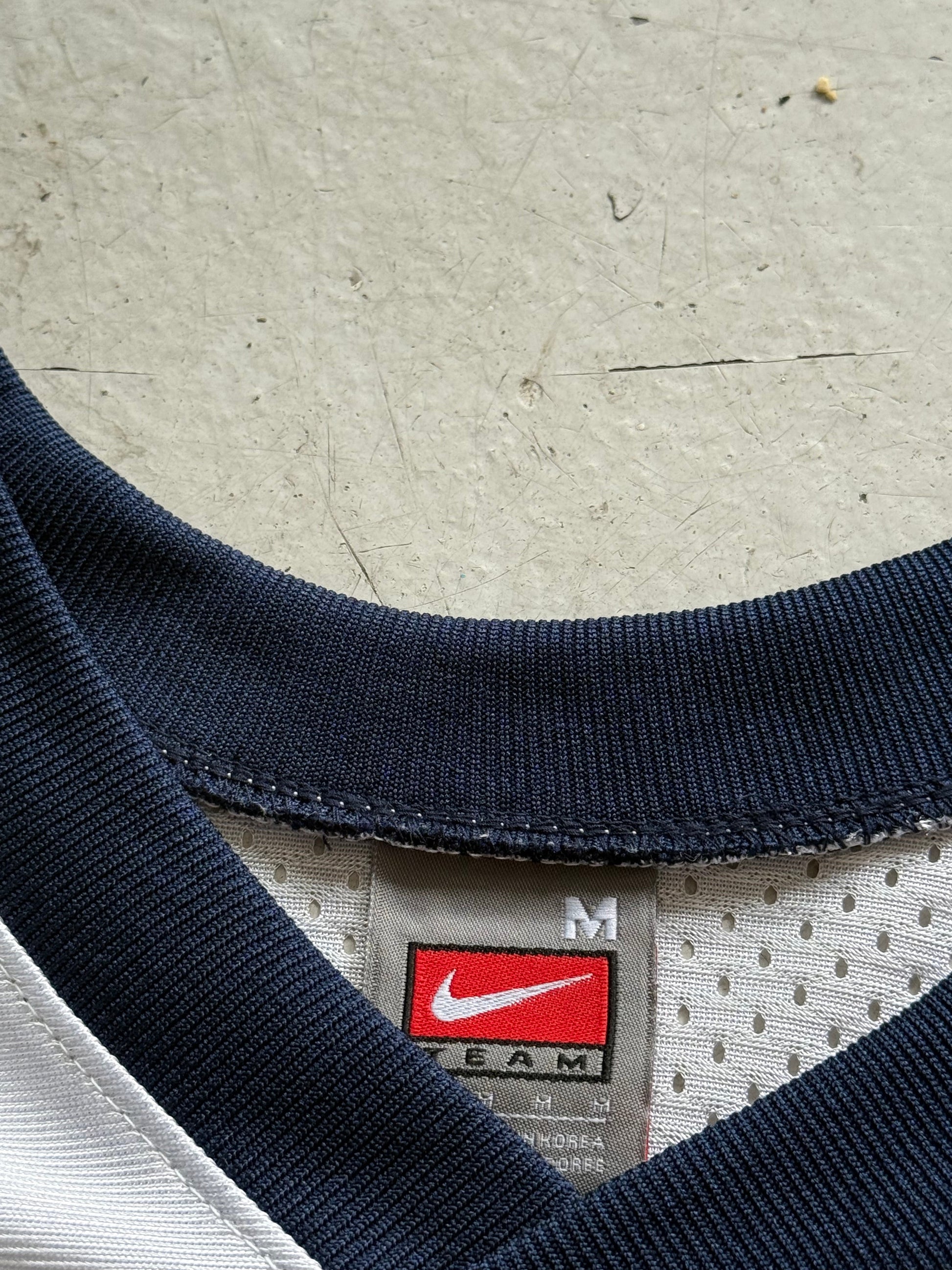 Nike Team | football jersey nr. 86 | hvid/navy/gul | M - Re:Junk Vintage