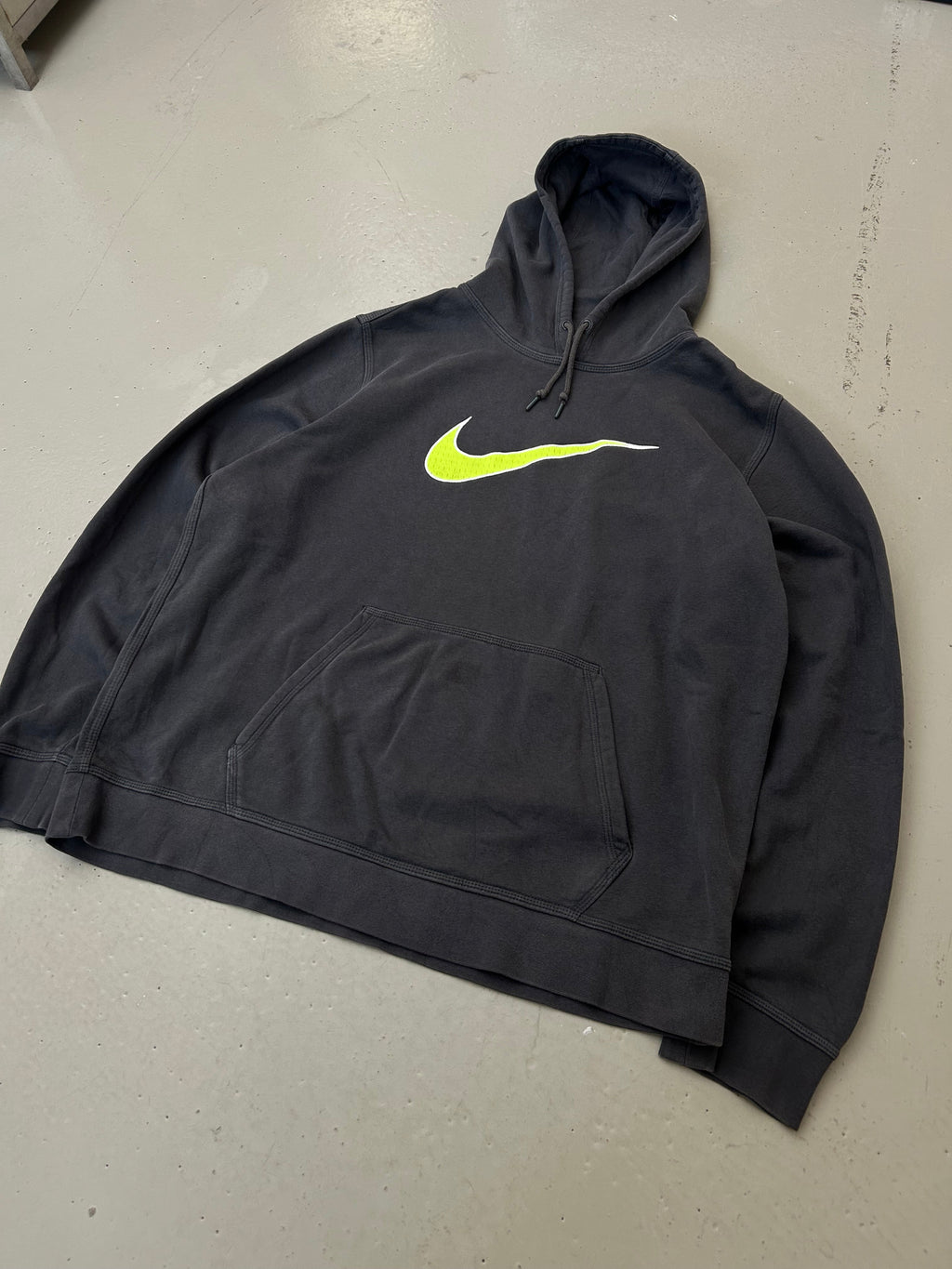 Nike Vintage Hoodie - Re:Junk Vintage