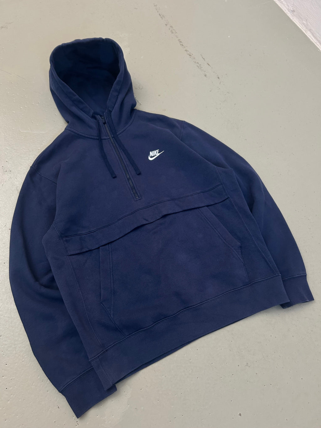 Nike Vintage Hoodie - Medium - Re:Junk Vintage