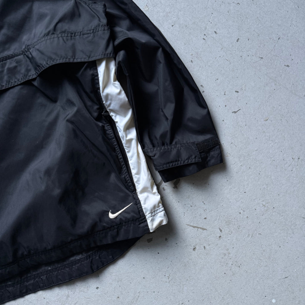 Nike Vintage Track Jacket Black White – Str. L - Re:Junk Vintage