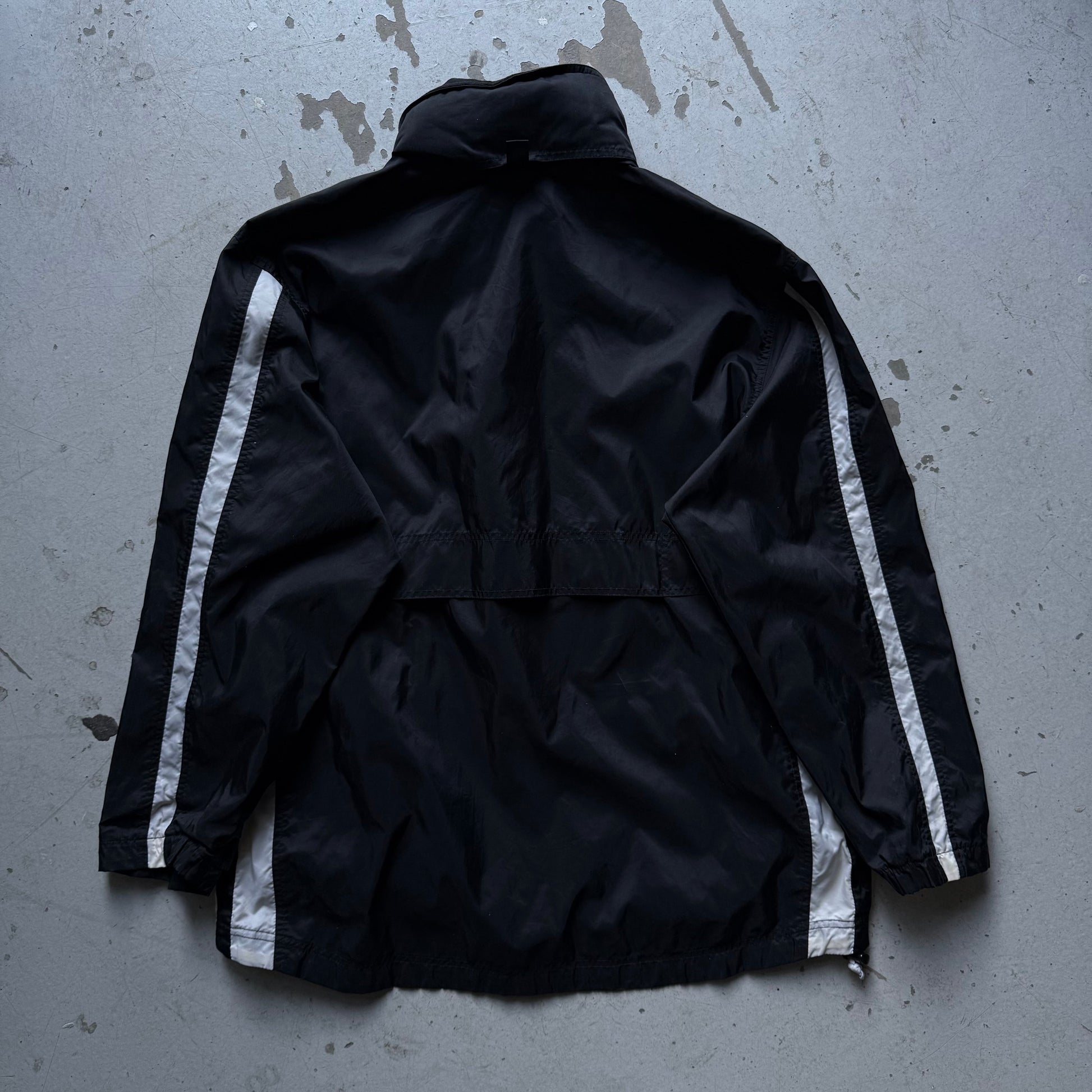 Nike Vintage Track Jacket Black White – Str. L - Re:Junk Vintage