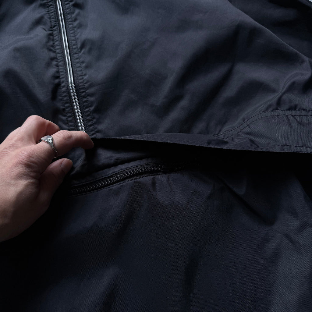 Nike Vintage Track Jacket Black White – Str. L - Re:Junk Vintage