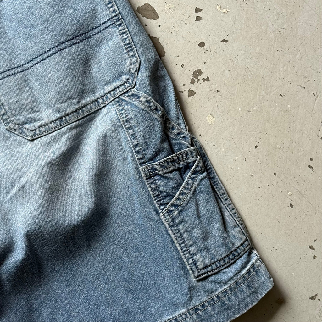 Old Navy carpenter jorts | lyseblå | W33 - Re:Junk Vintage