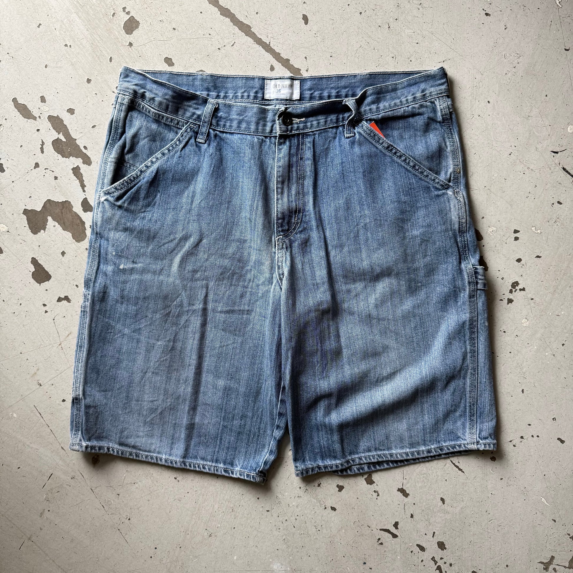 Old Navy | carpenter shorts | lyseblå | W36 - Re:Junk Vintage