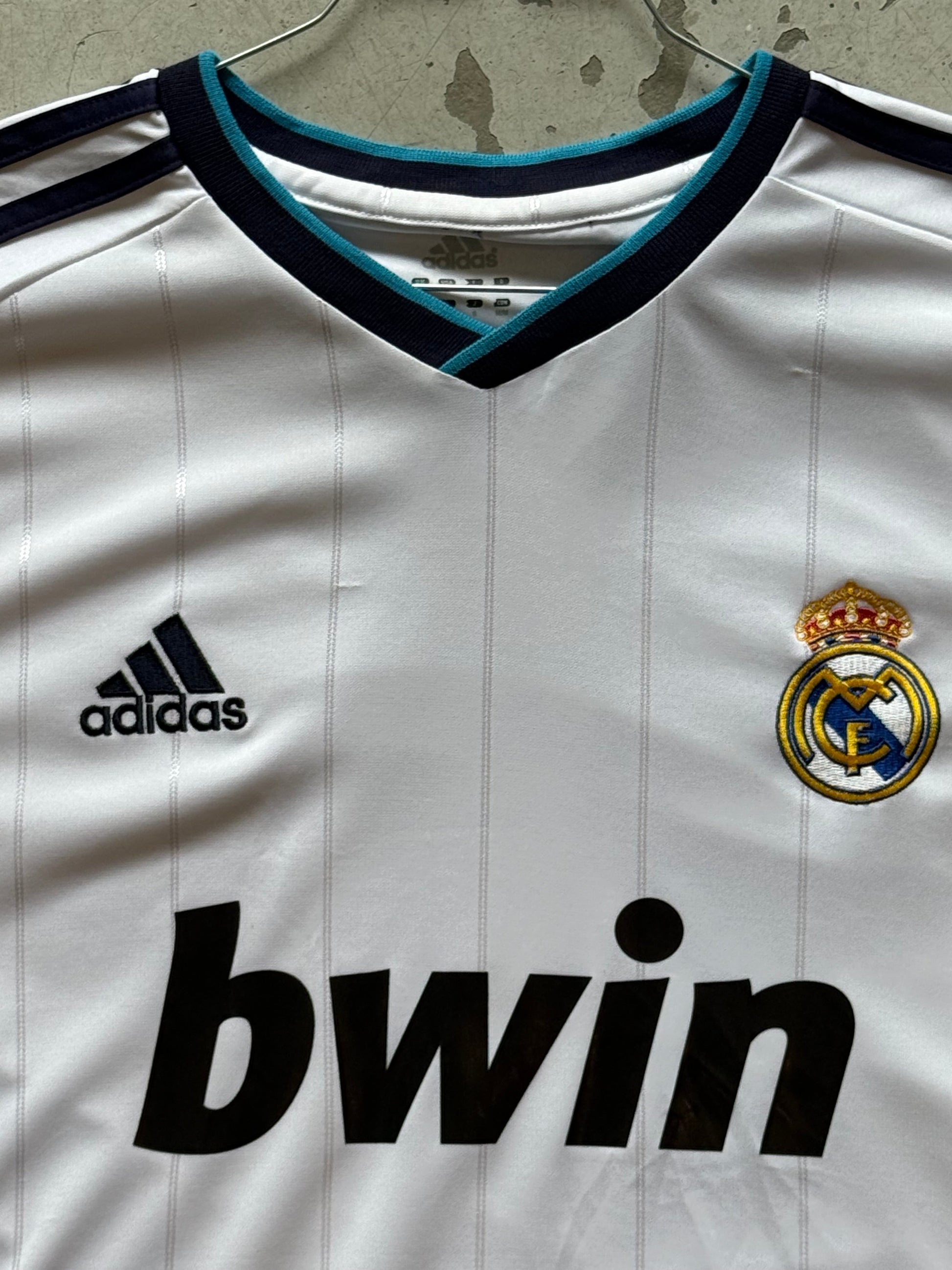 Real Madrid Vintage Fodboldtrøje – 2012/2013 - Medium - Re:Junk Vintage