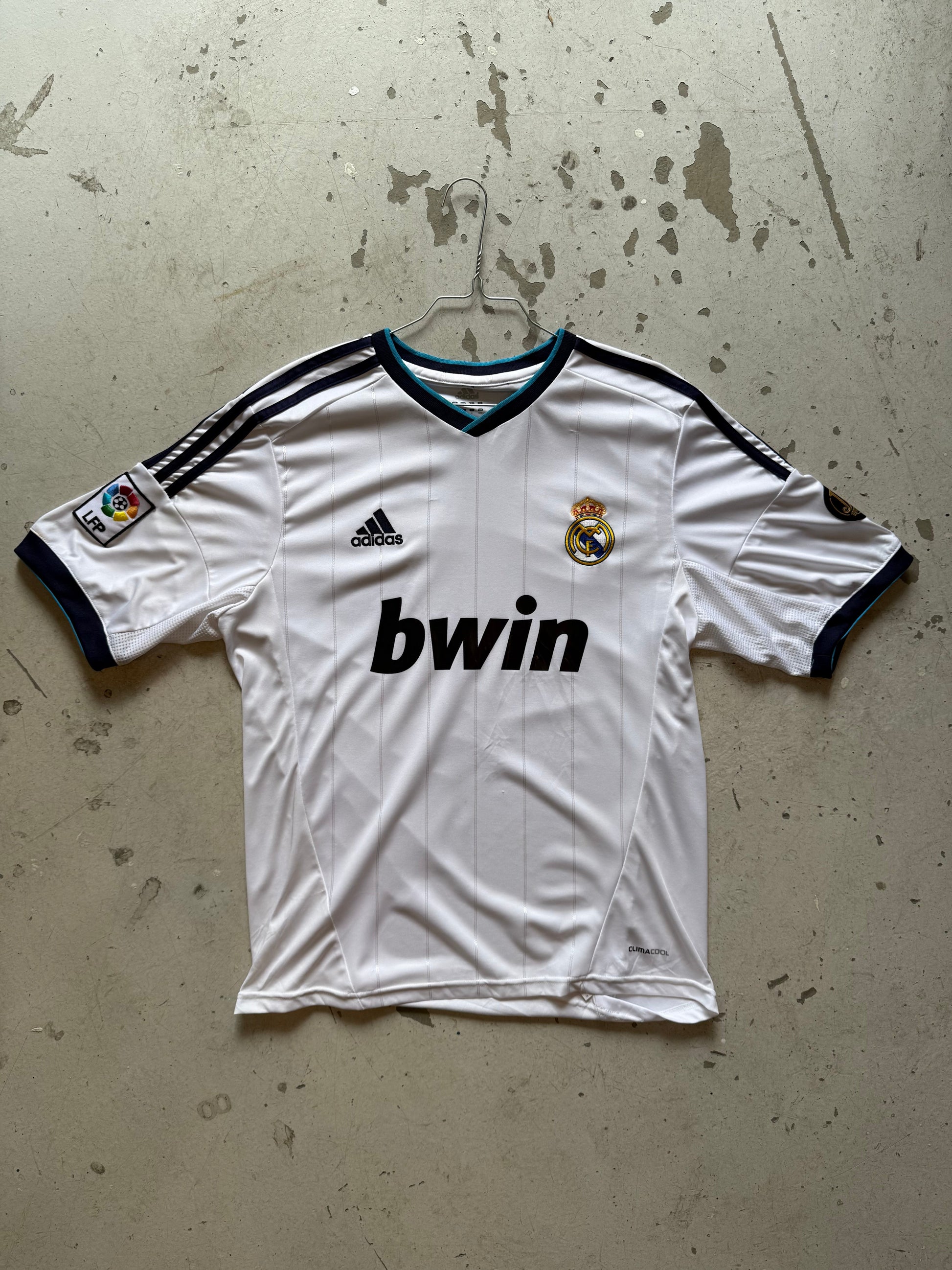 Real Madrid Vintage Fodboldtrøje – 2012/2013 - Medium - Re:Junk Vintage