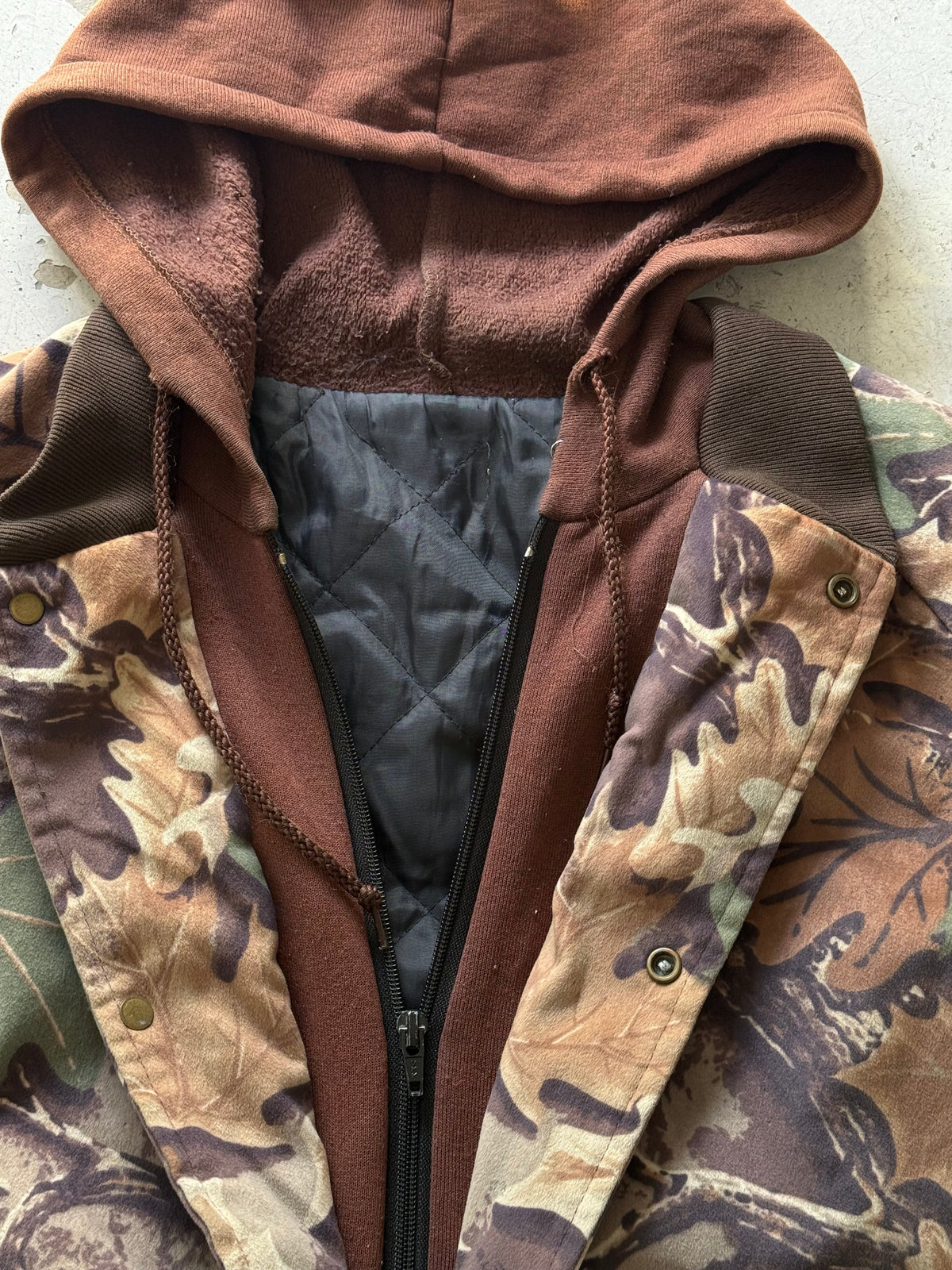 Real Tree Camo Jakke m. Brun Hætte (Str. M) - Re:Junk Vintage