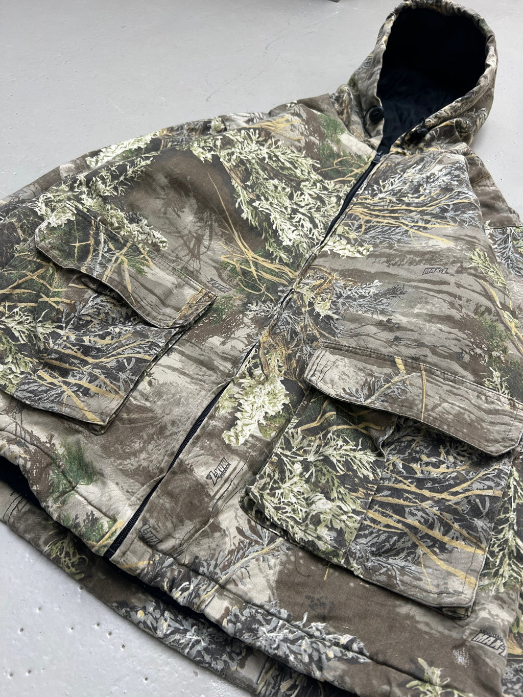 Real Tree Jacket - Medium - Re:Junk Vintage