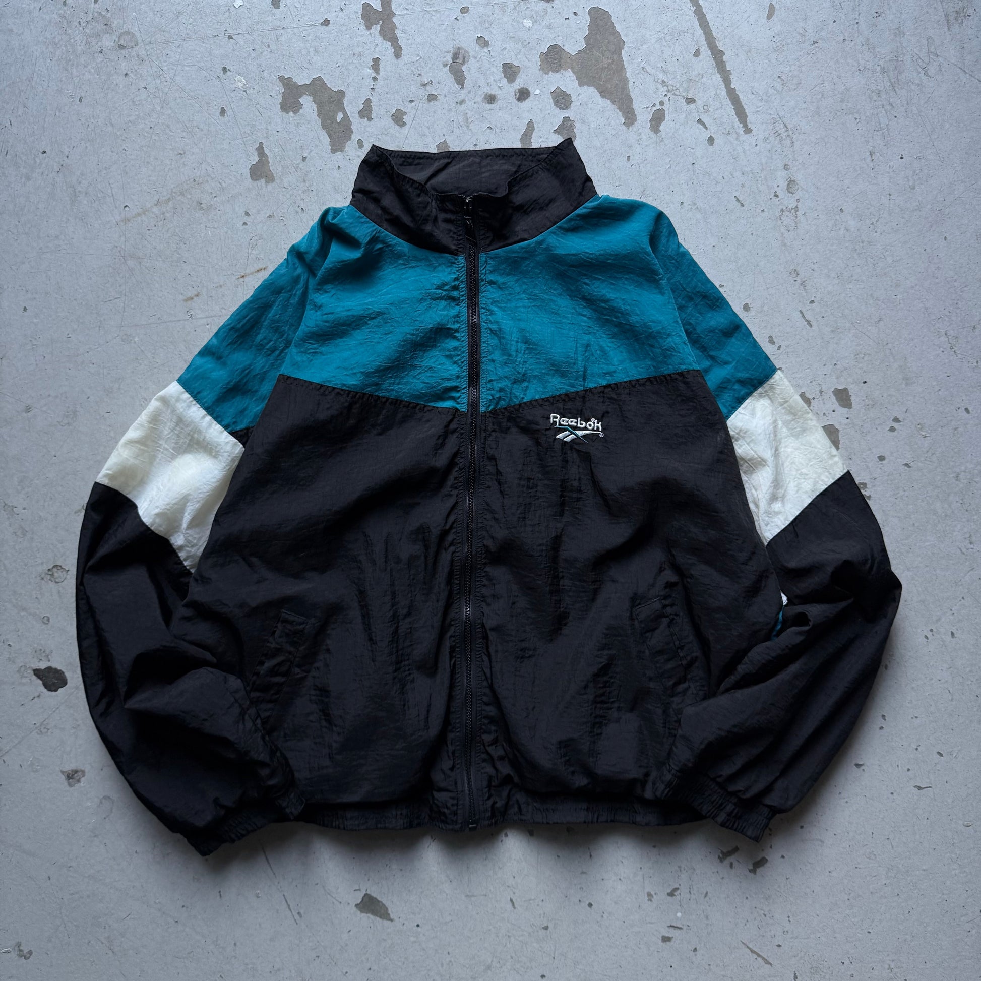 Reebok Vintage Track Jacket Sort/Blå/Hvid (L) – 90’er Windbreaker - Re:Junk Vintage