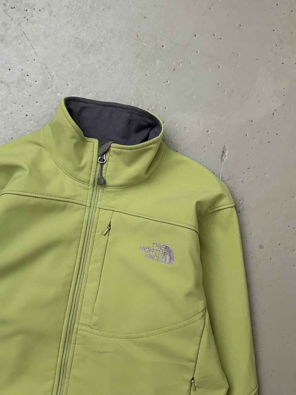 TNF Woman Vintage Shelljacket - Small - Re:Junk Vintage