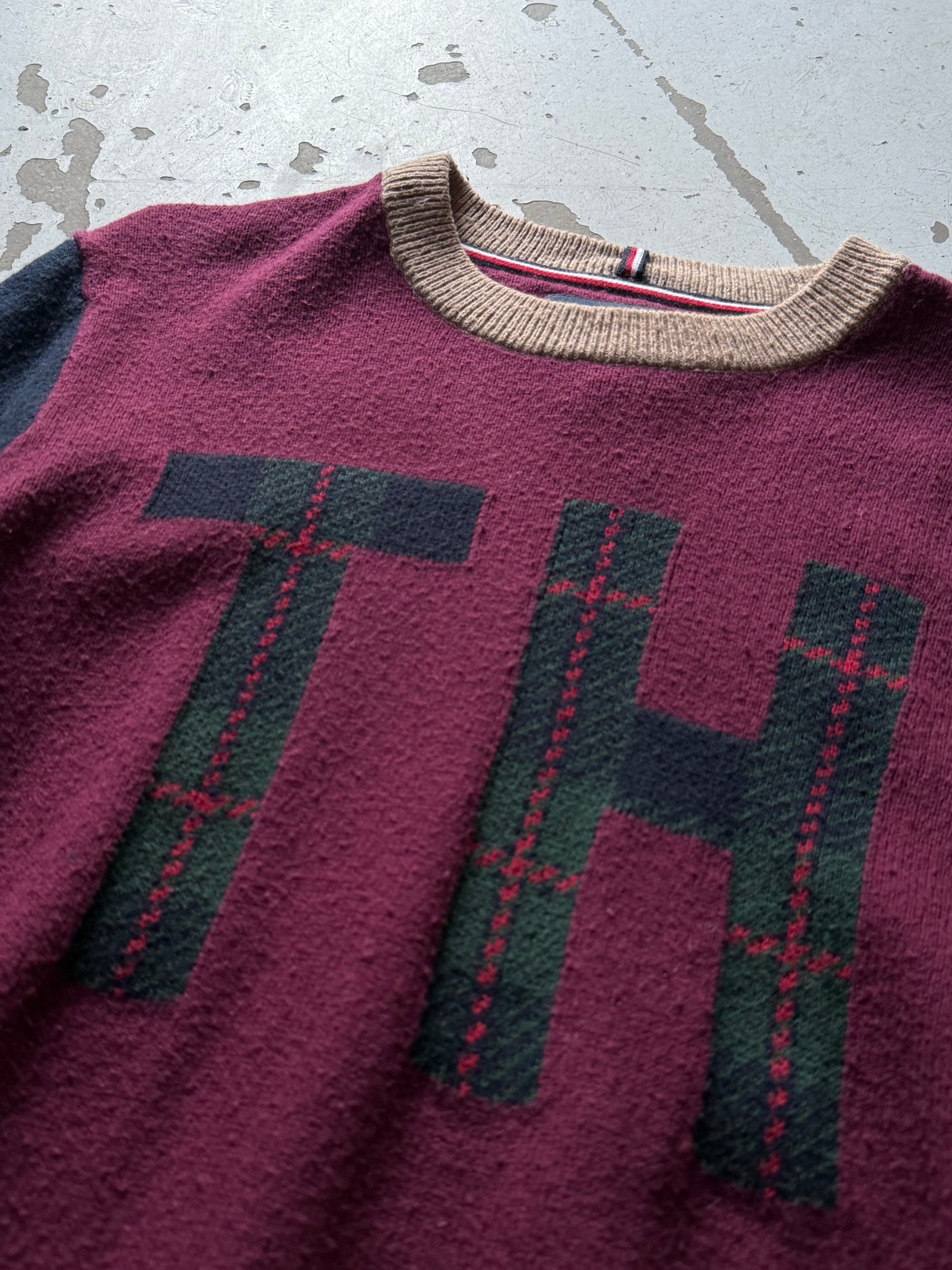 Tommy Hilfiger | Striktrøje | Rød / Navy | Medium - Re:Junk Vintage