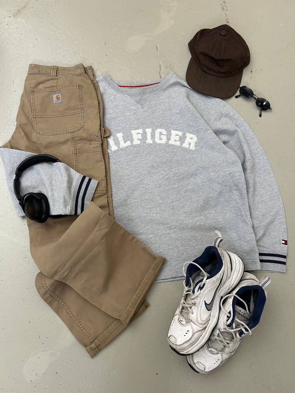 Tommy Hilfiger Sweatshirt - Re:Junk Vintage