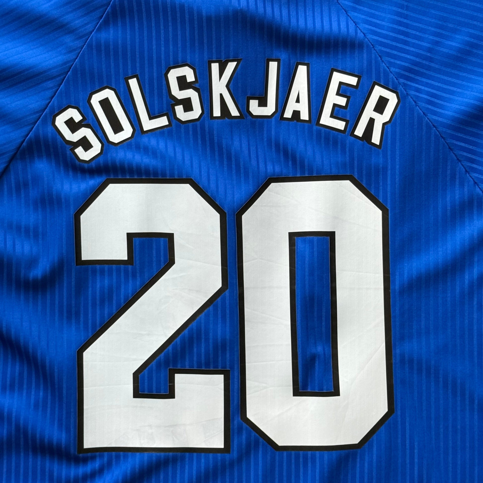 Umbro Manchester United vintage fodboldtrøje blå Solskjær 20 L - Re:Junk Vintage