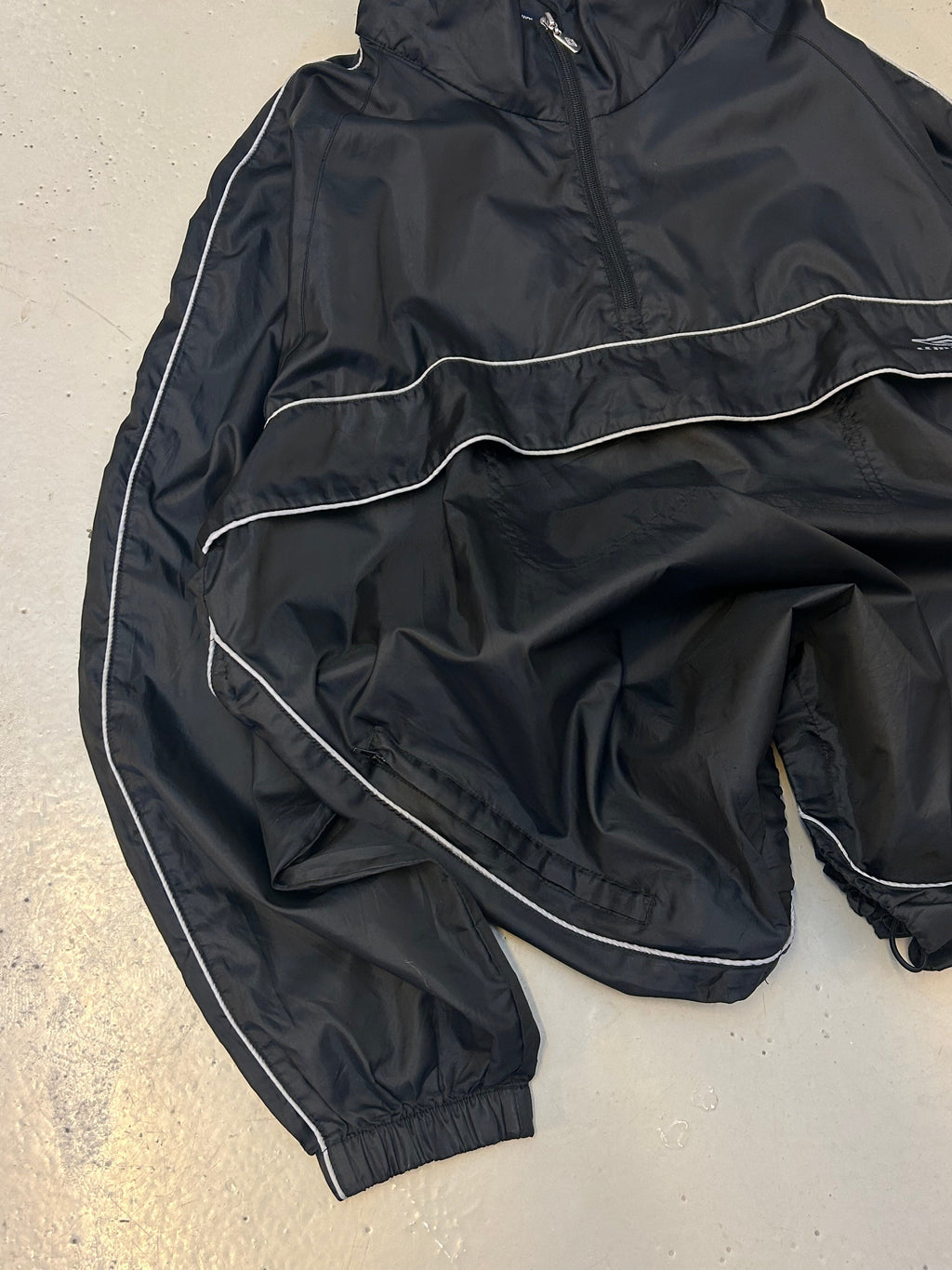 Umbro Trackjacket - Medium - Re:Junk Vintage