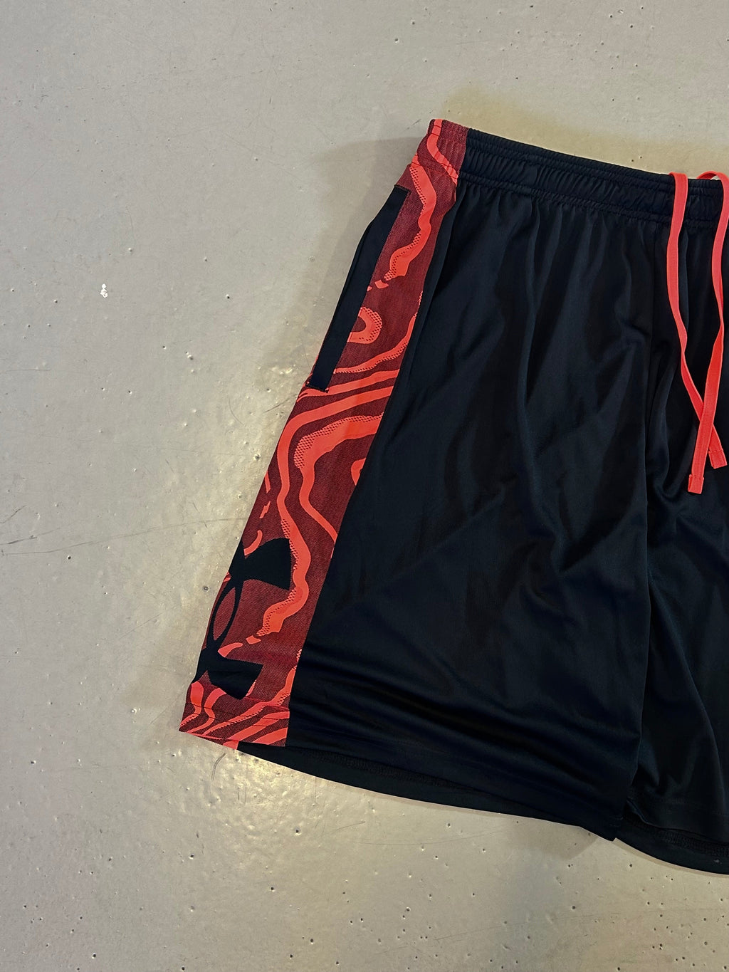 Under Armour Sport Shorts - XL - Re:Junk Vintage