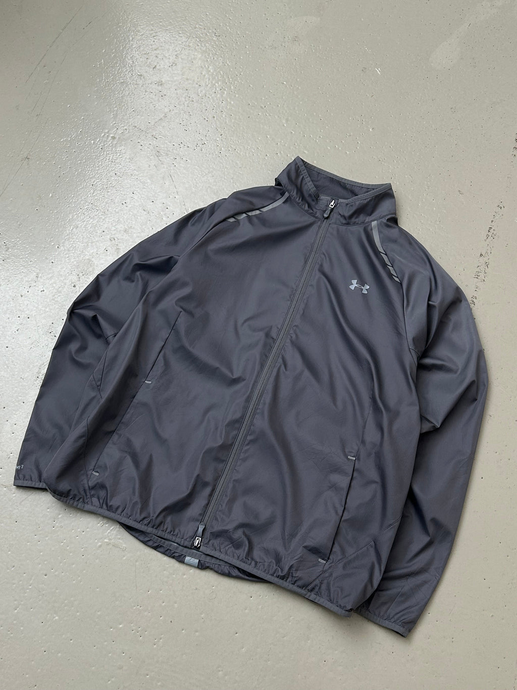 Under Armour Trackjacket - Large - Re:Junk Vintage