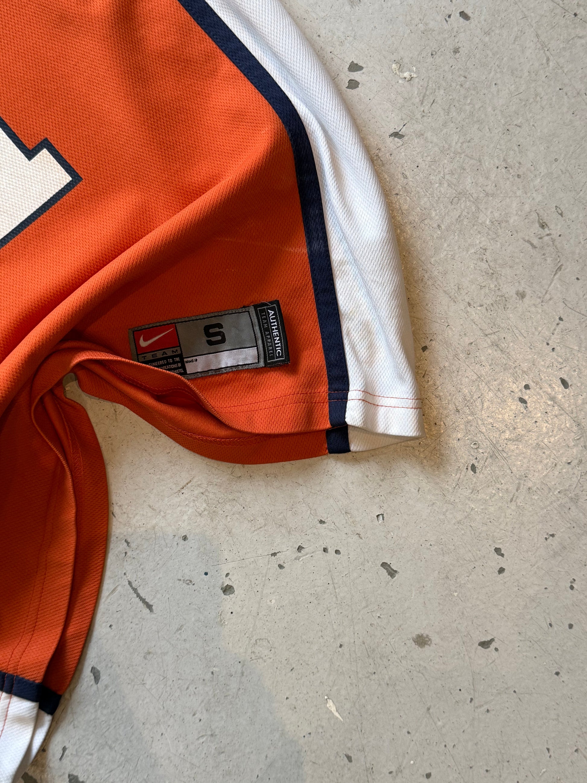 University of Illinois vintage College basketballtrøje – Small - Re:Junk Vintage