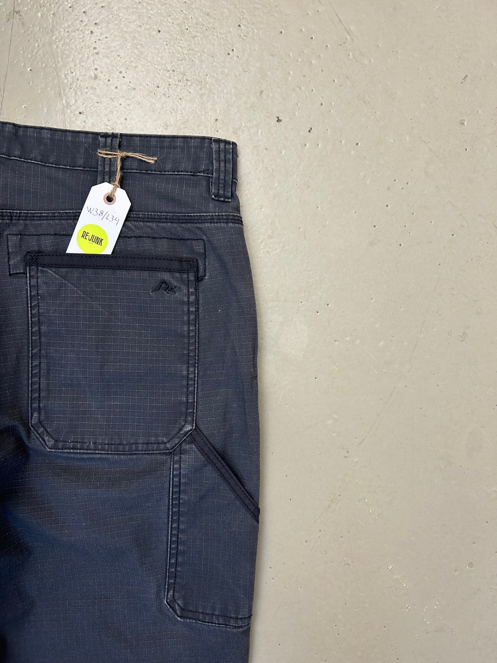 Vintage Baggy Carpenter Trousers W38/L34 - Re:Junk Vintage