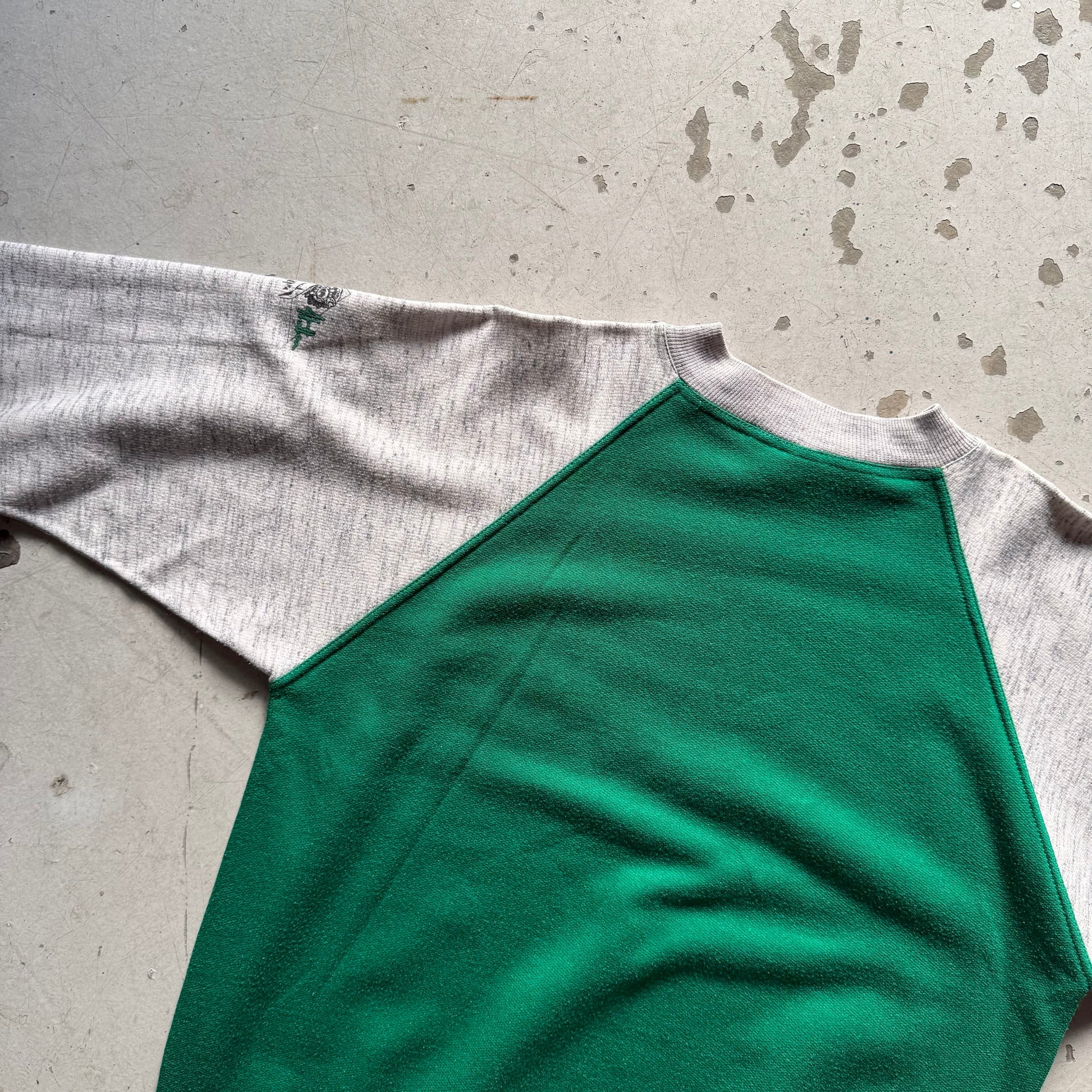 Vintage Civil Flying School Sweatshirt - Re:Junk Vintage