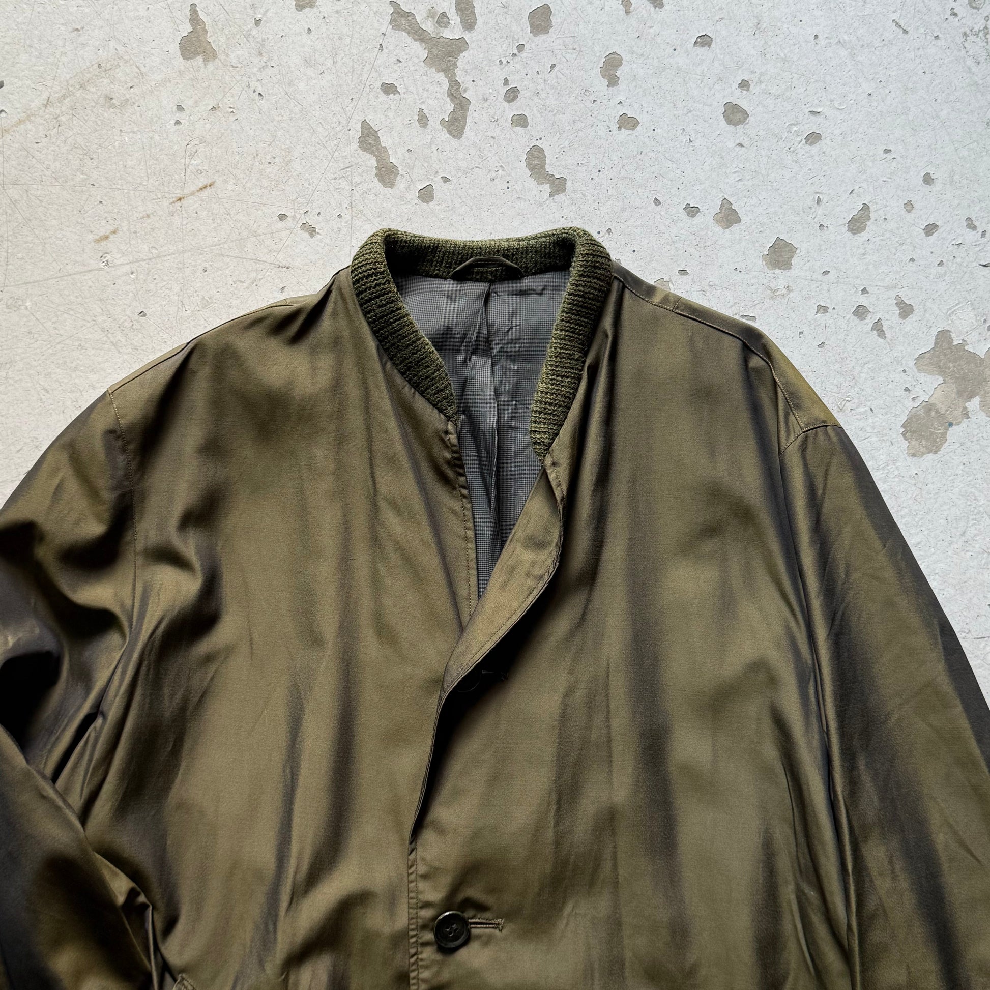 Vintage Kobra Trenchcoat – Armygrøn Letvægtsjakke - Re:Junk Vintage