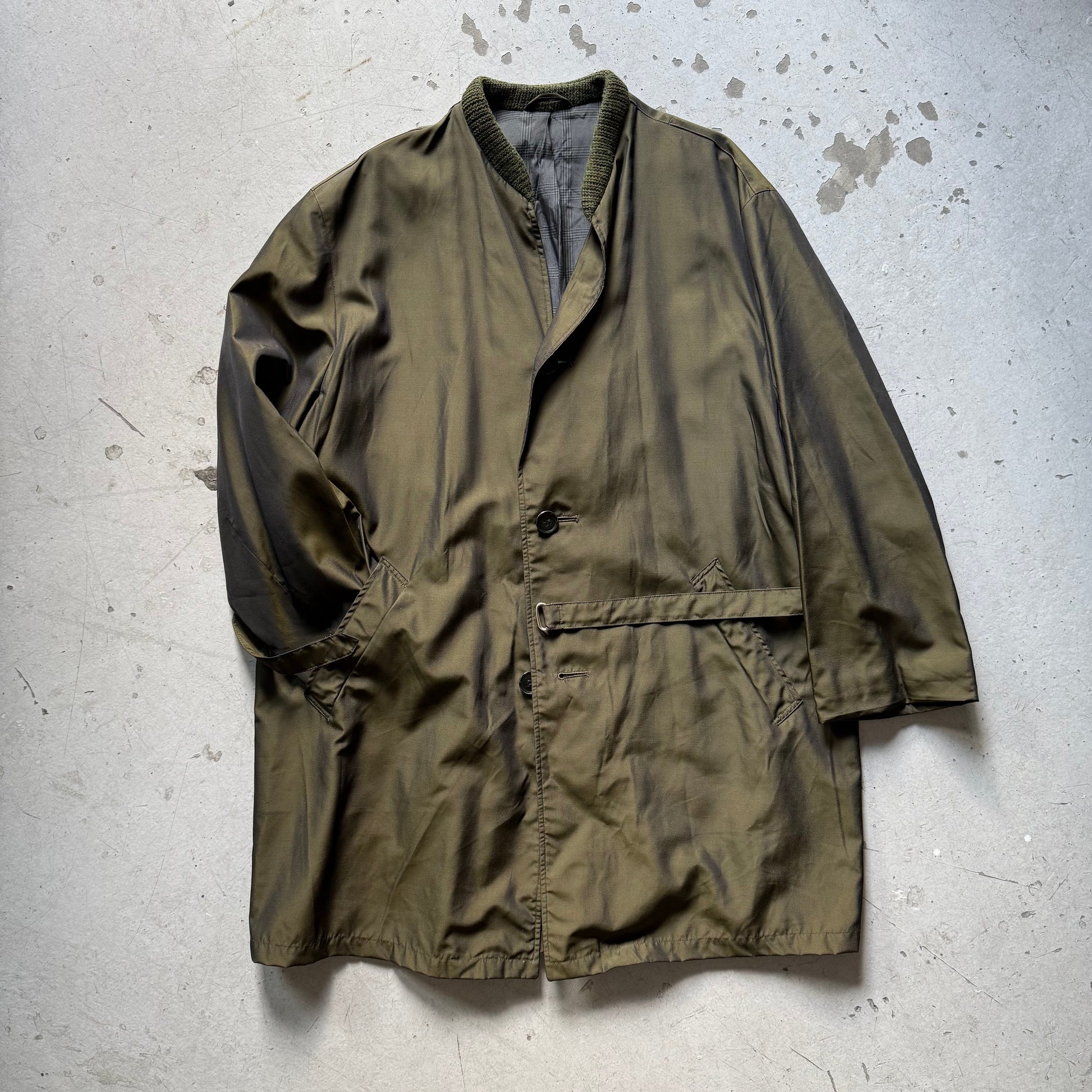 Vintage Kobra Trenchcoat – Armygrøn Letvægtsjakke - Re:Junk Vintage