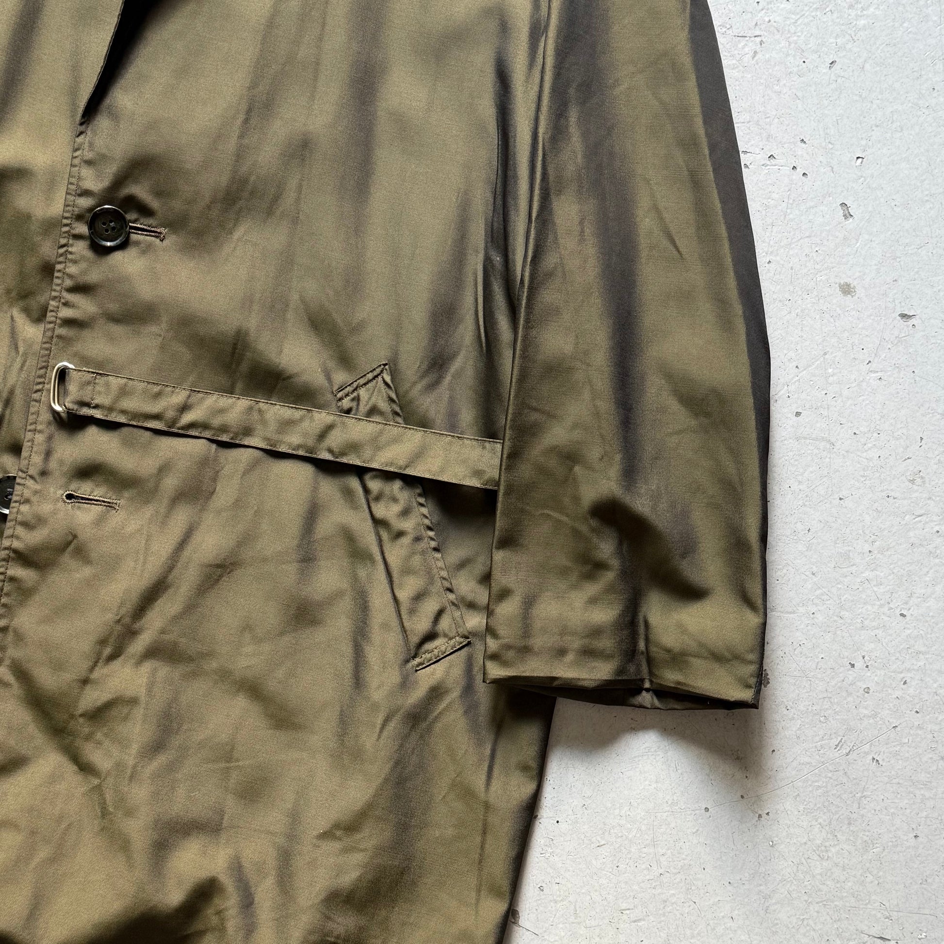 Vintage Kobra Trenchcoat – Armygrøn Letvægtsjakke - Re:Junk Vintage