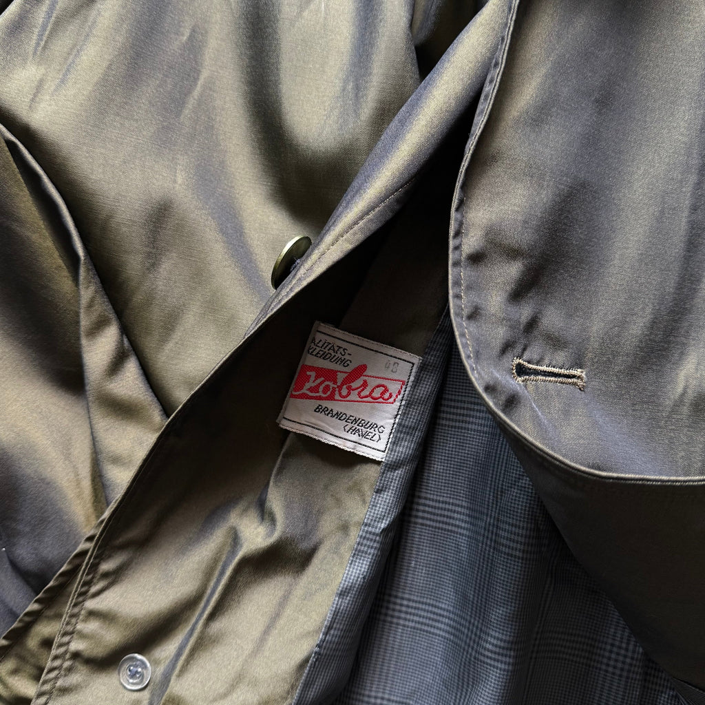 Vintage Kobra Trenchcoat – Armygrøn Letvægtsjakke - Re:Junk Vintage