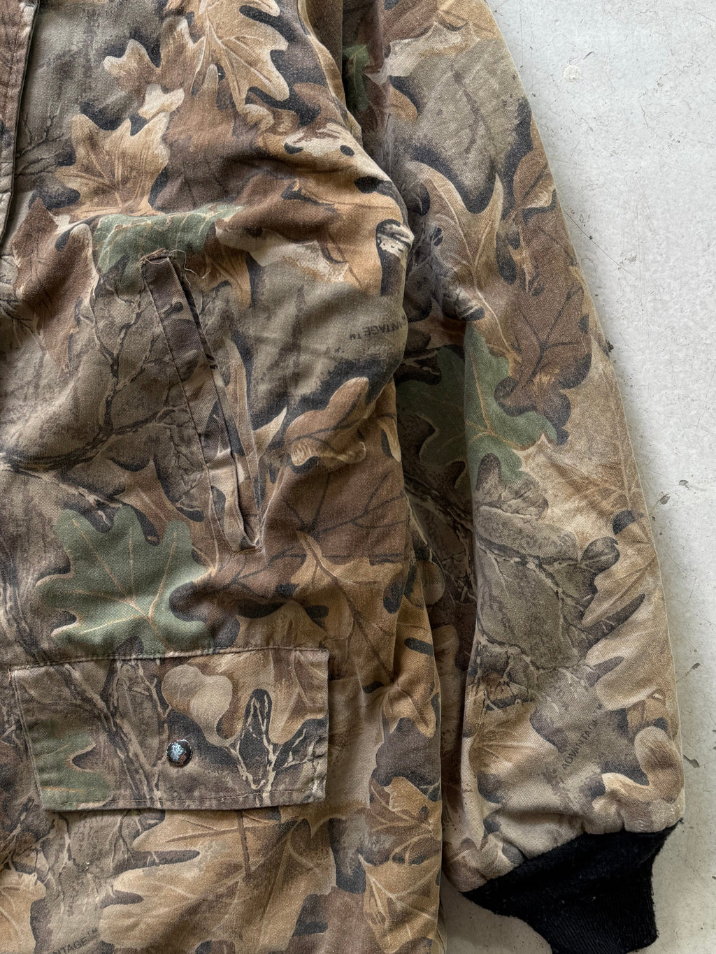 Vintage Realtree Camouflage Jakke – Foret & Slidstærk - Re:Junk Vintage