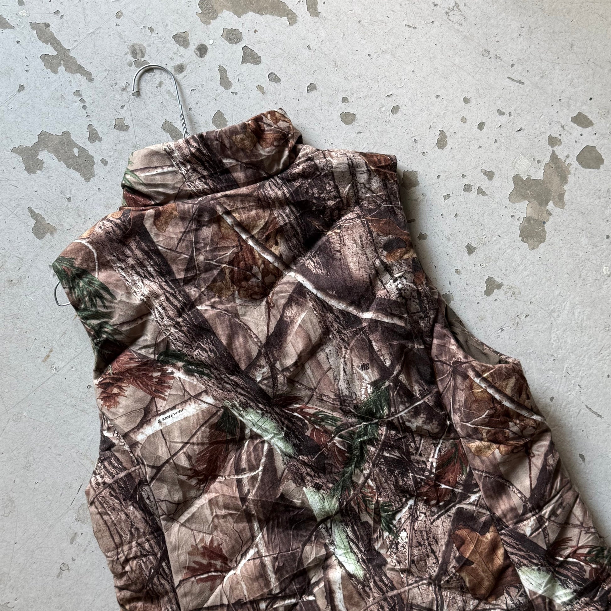 Vintage Realtree Puffer Vest (Str. M) - Re:Junk Vintage