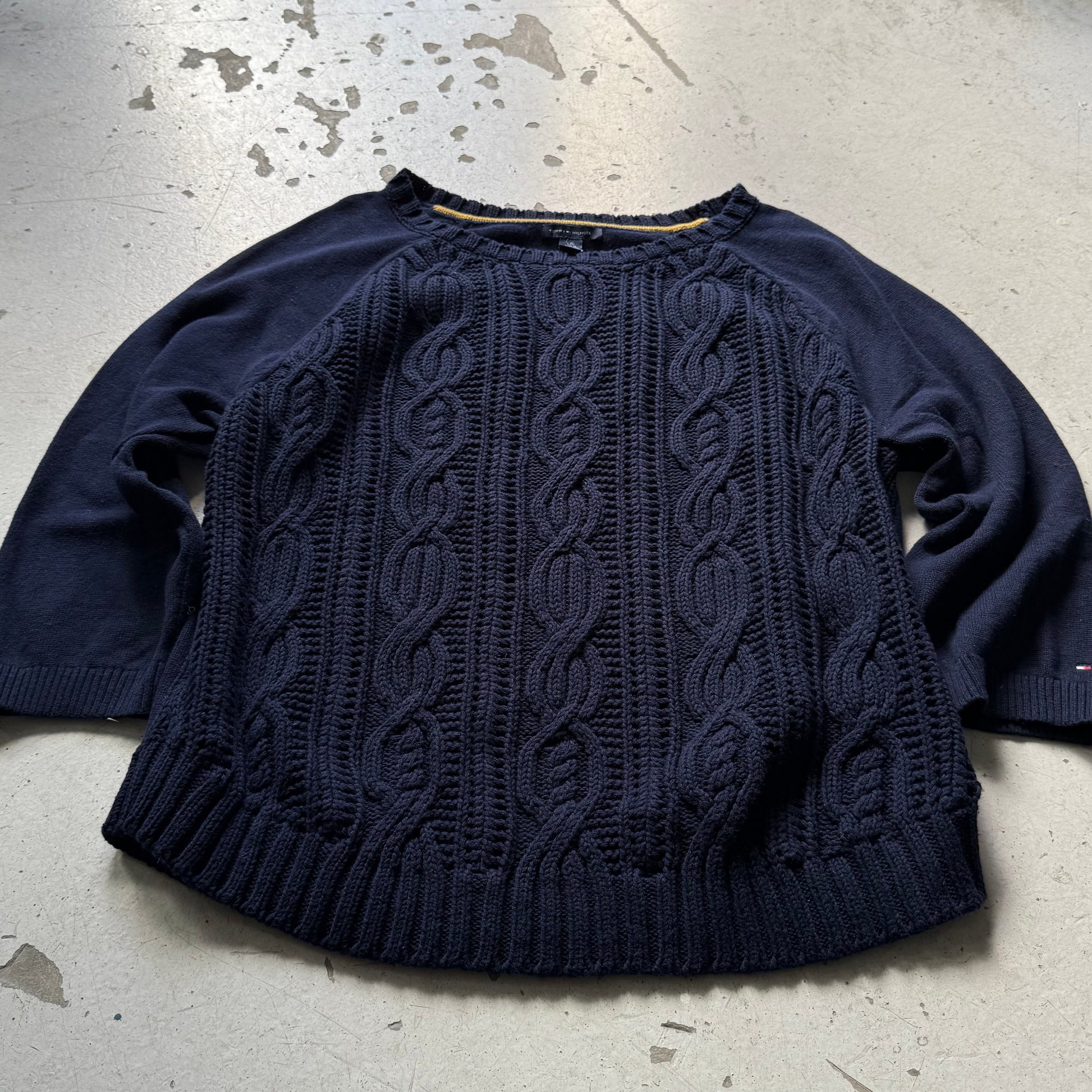 Vintage Tommy Hilfiger Navy Cable Knit Sweater - Re:Junk Vintage
