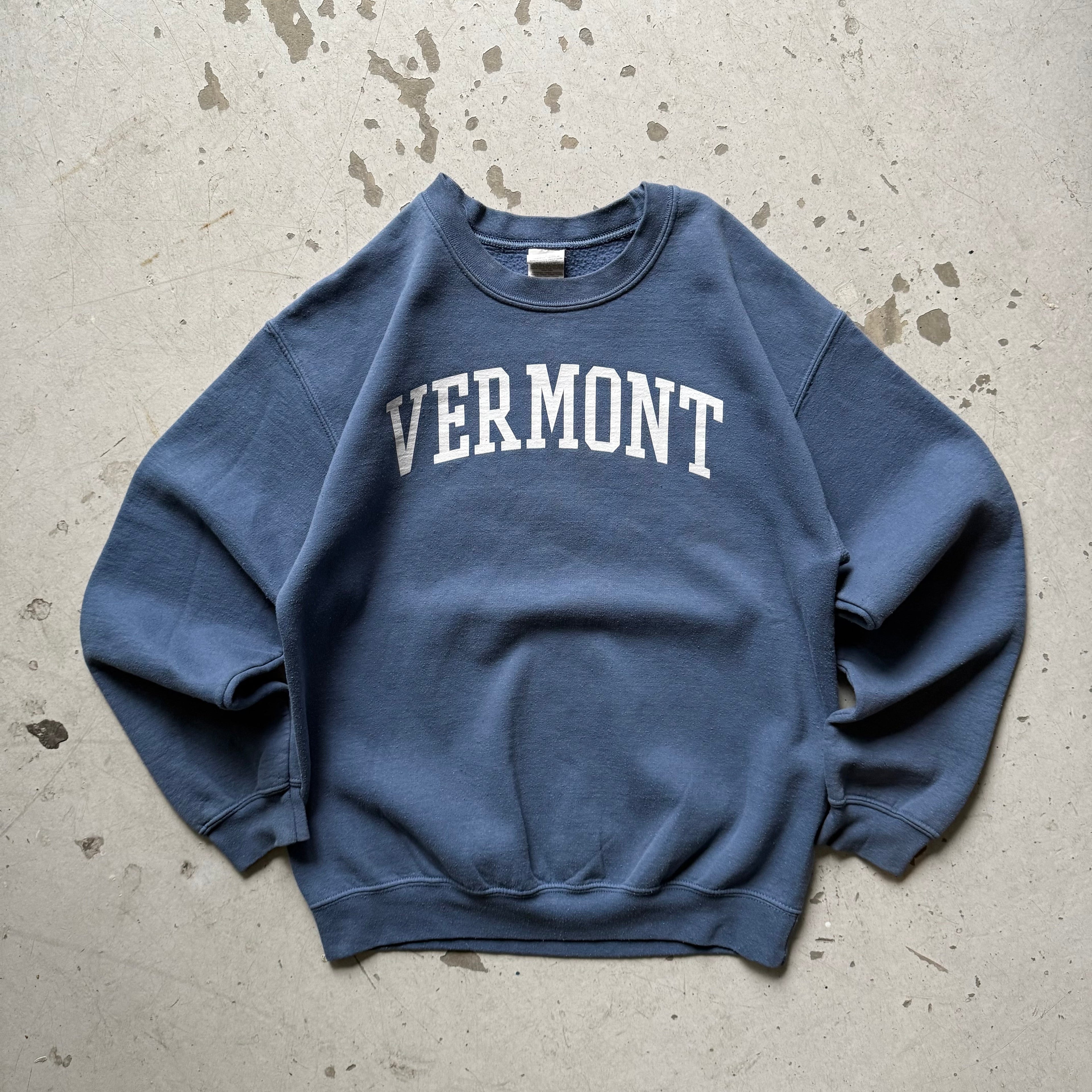 Vintage “Vermont” Crewneck – Str. M