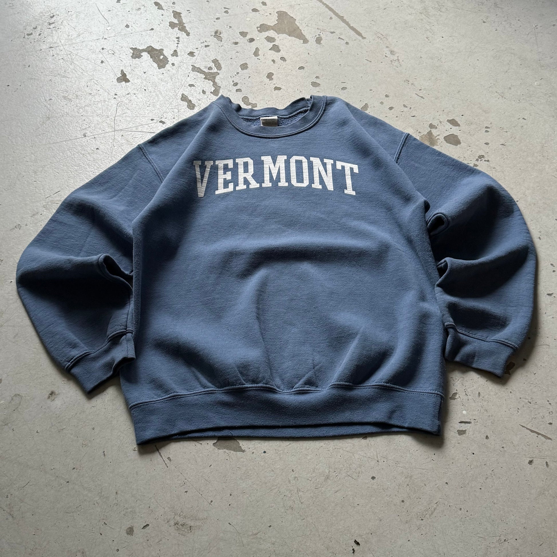 Vintage “Vermont” Crewneck – Str. M - Re:Junk Vintage