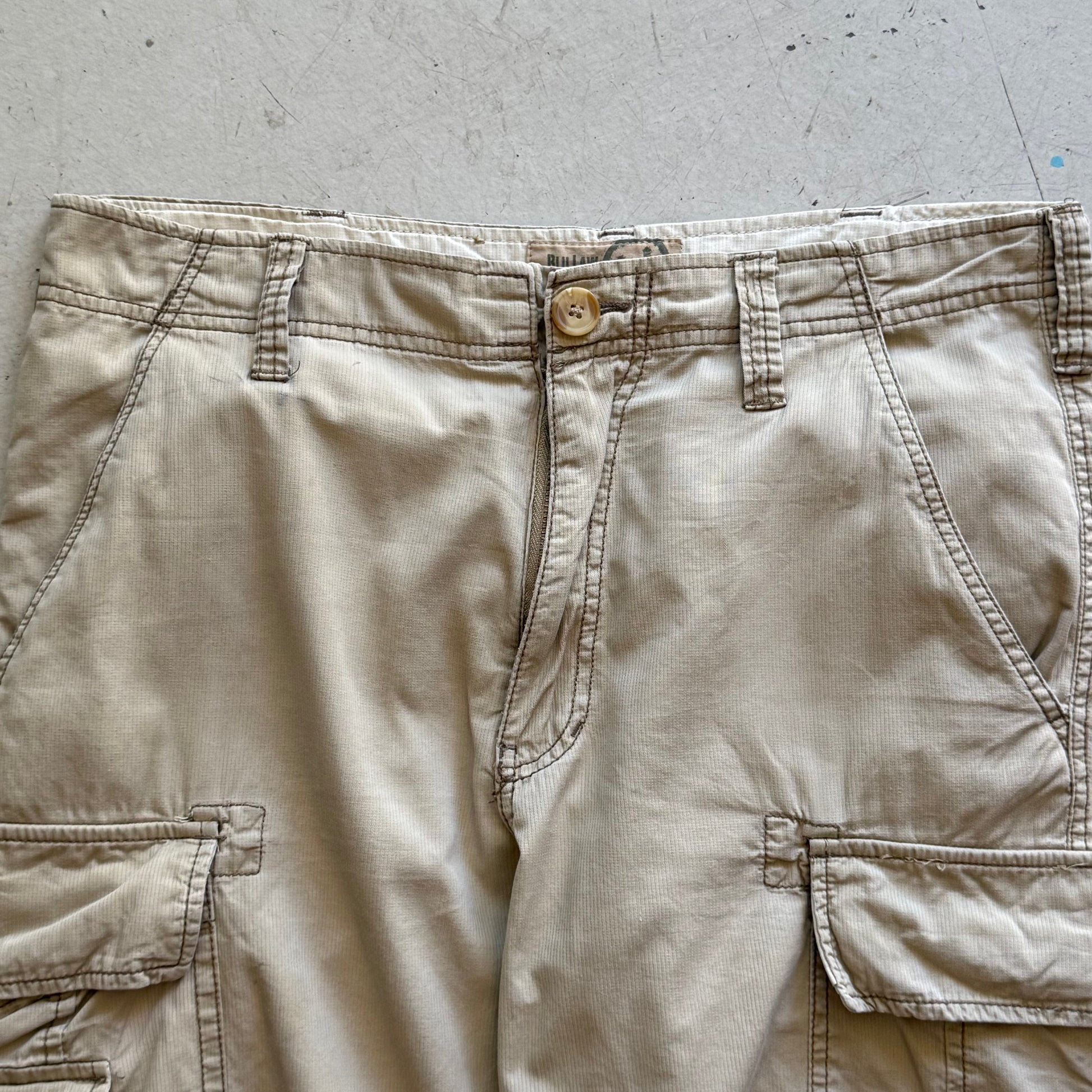 W32 | cargo shorts | Beige| - Re:Junk Vintage