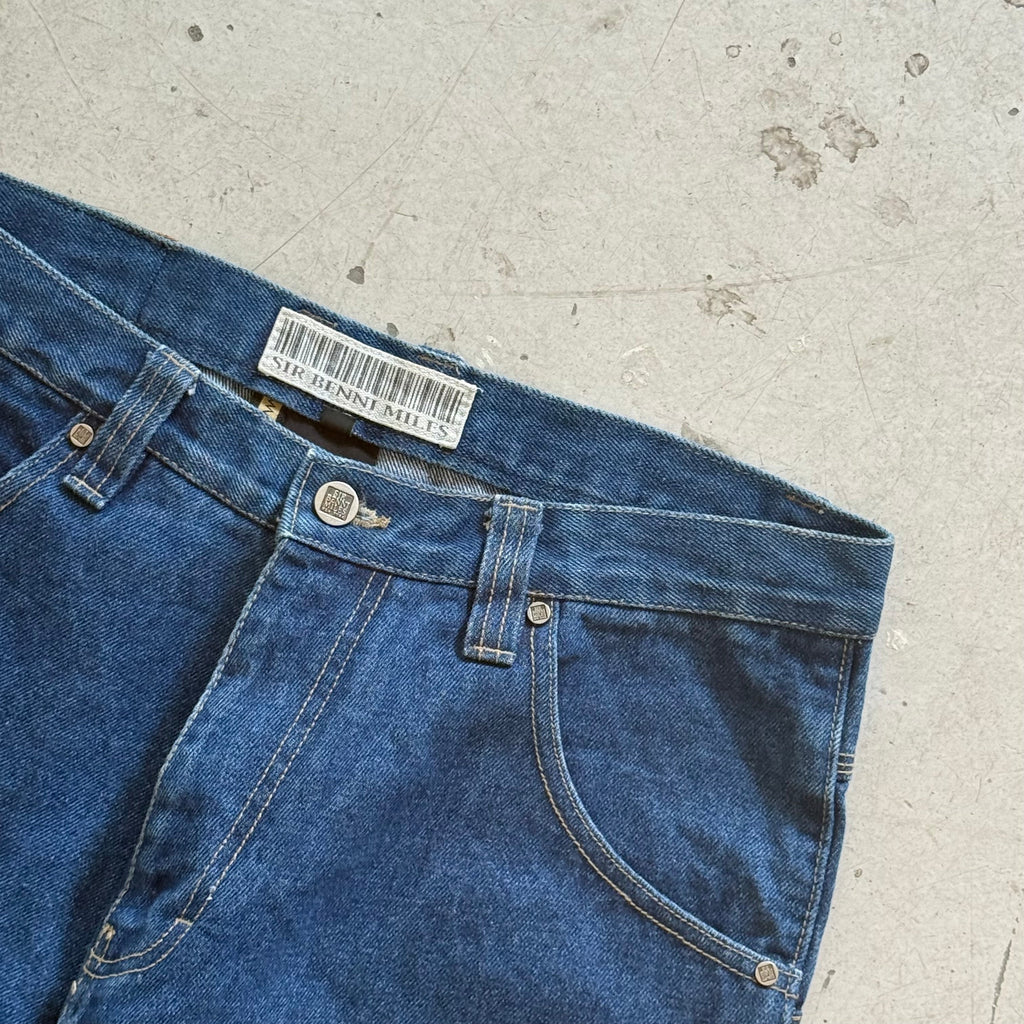 W32: Vintage denim jorts – loose fit workwear shorts - Re:Junk Vintage