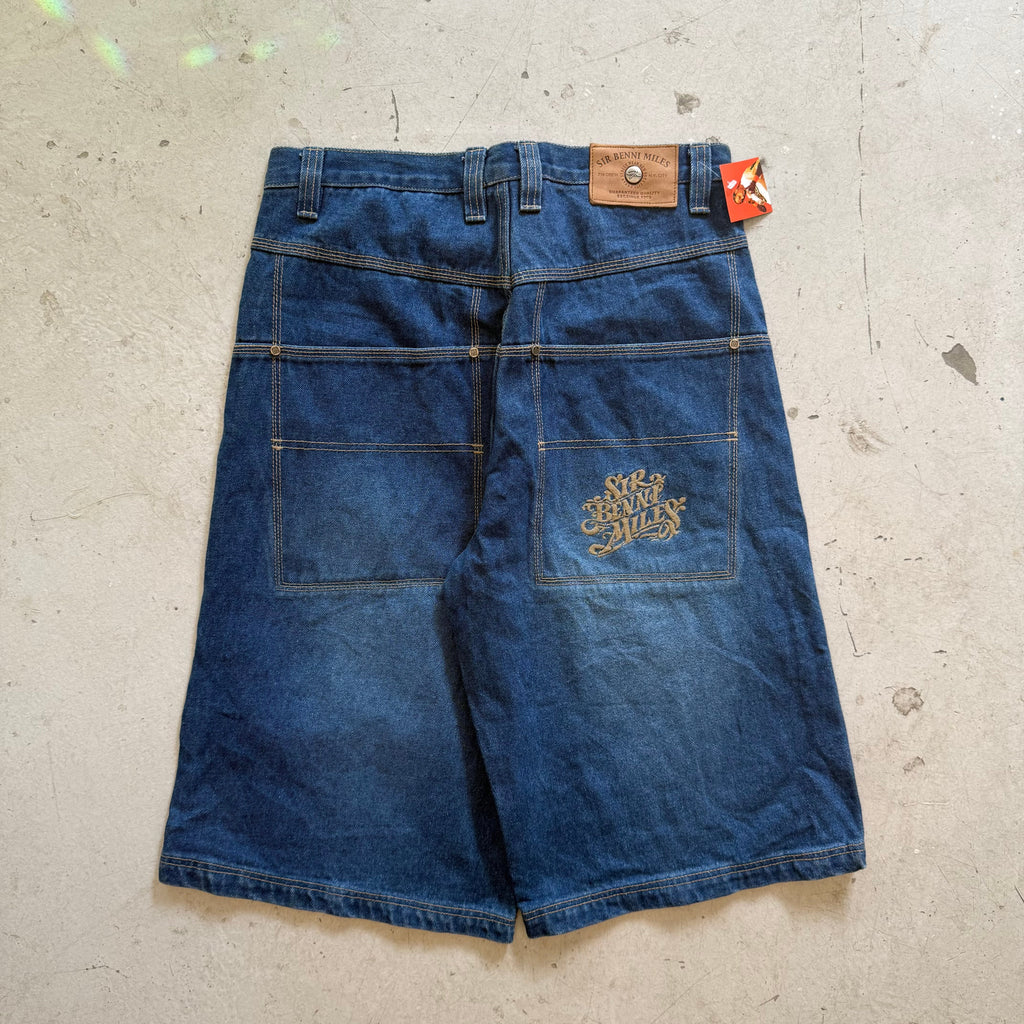 W32: Vintage denim jorts – loose fit workwear shorts - Re:Junk Vintage